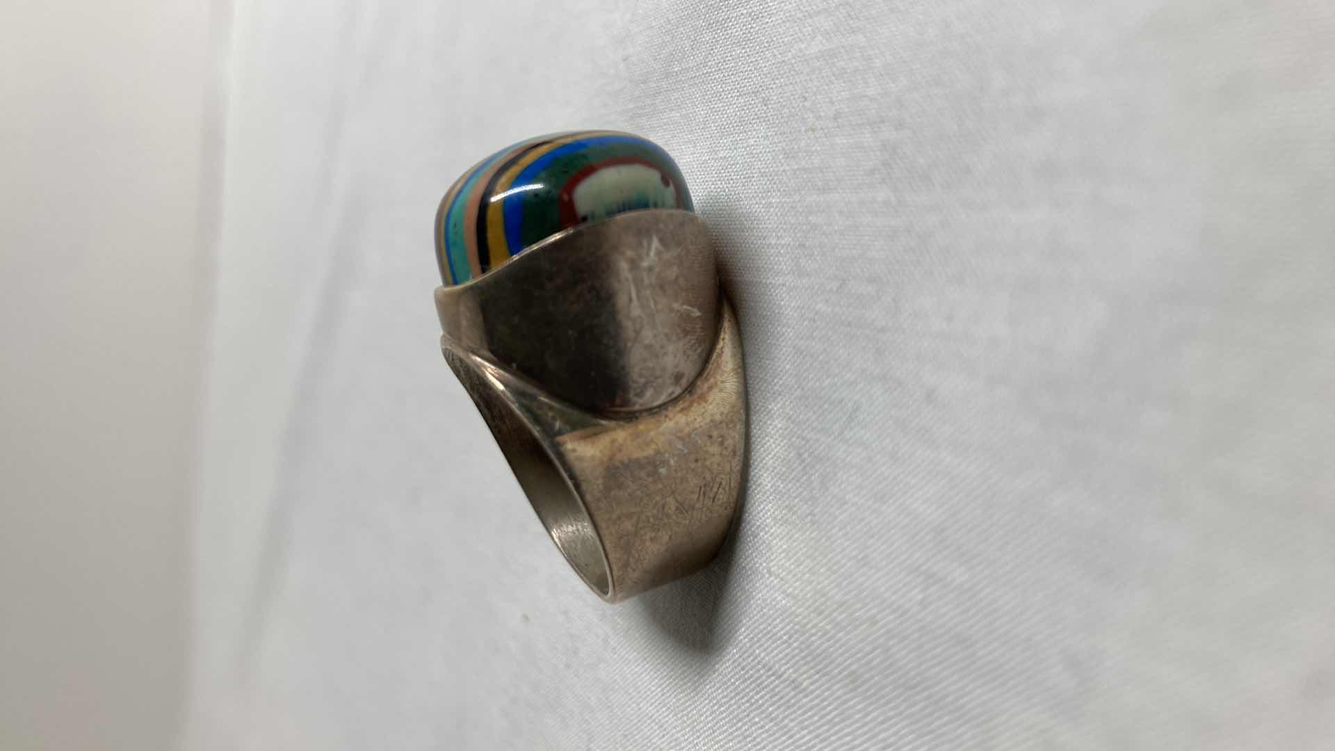 Photo 3 of RAINBOW CALSILICA & SILVER PLATED RING SIZE 9/10