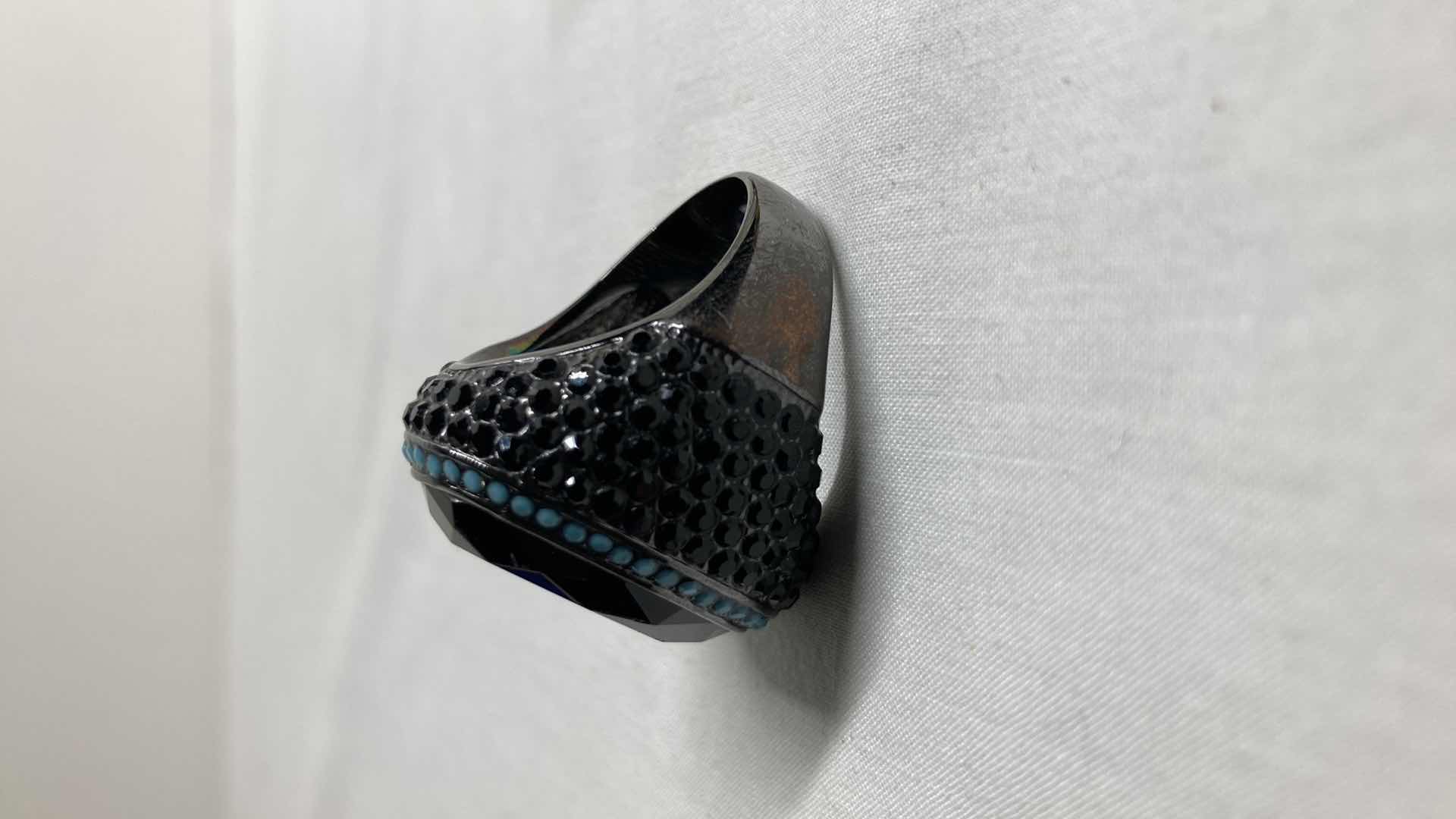 Photo 3 of ONYX & TURQUOISE RING SIZE 13/14