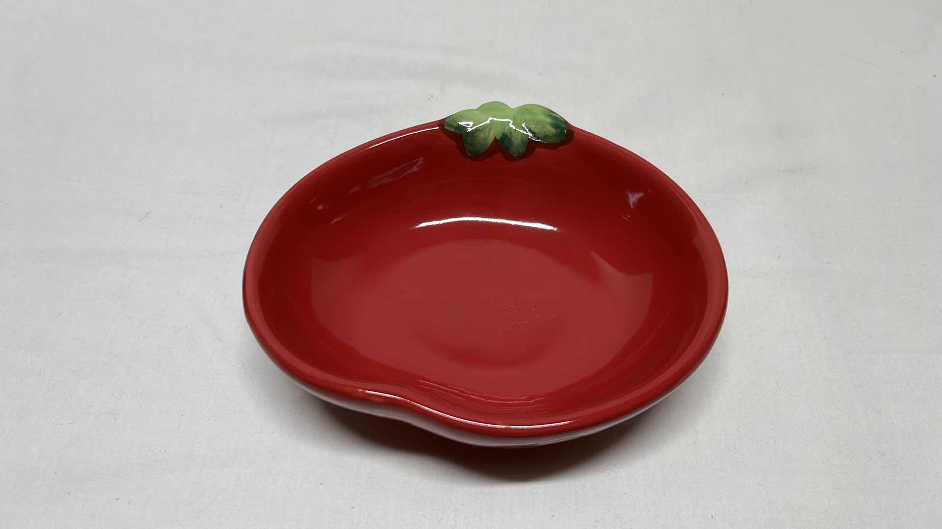 Photo 2 of SHONFELD’S USA INC CERAMIC VEGETABLE DISHES (TOMATO, ARTICHOKE & EGGPLANT)