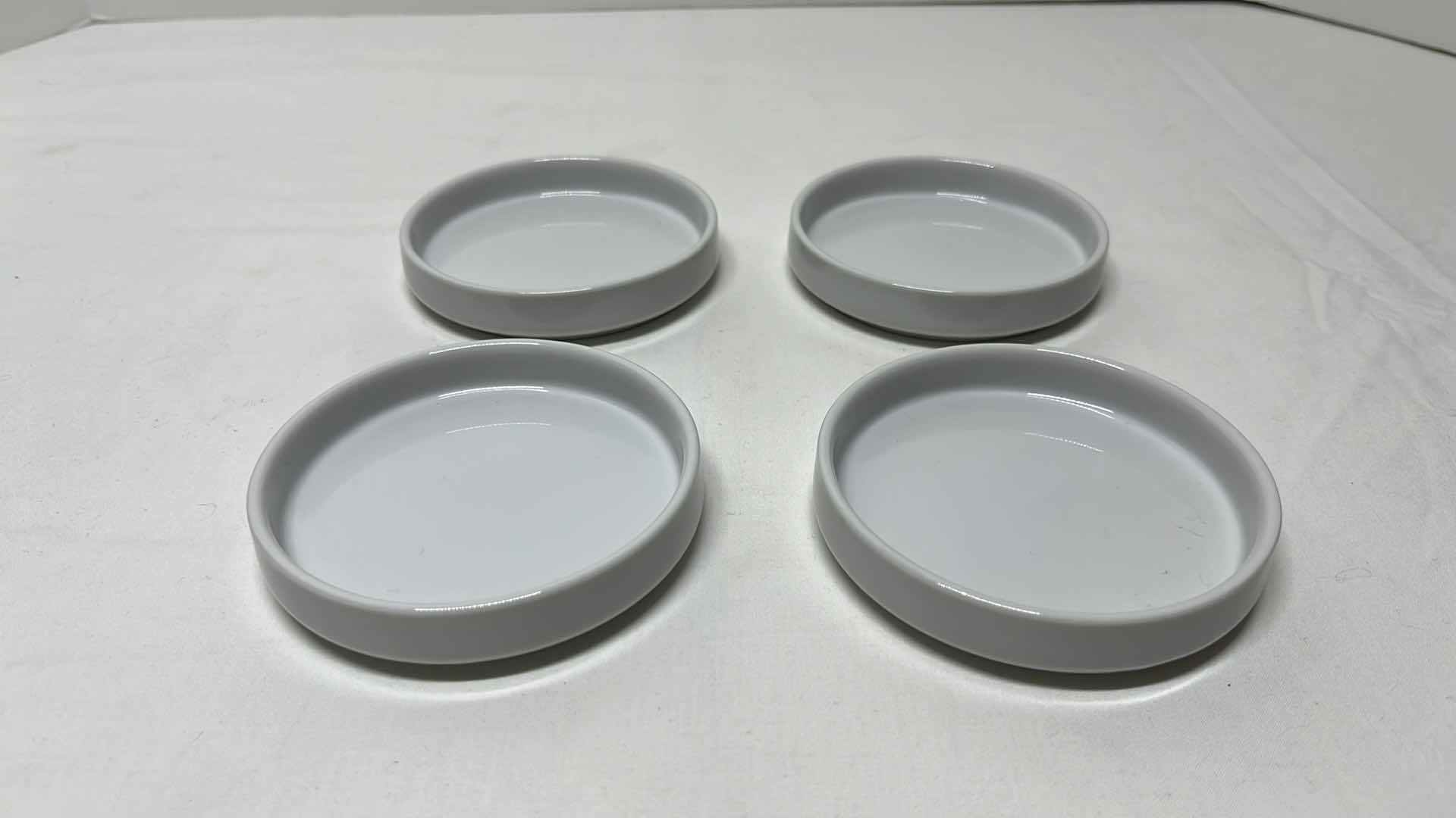 Photo 3 of BOAT STYLE PLATES, BUTTER DISH, BOWL & SMALL PLATES (10 PCS)