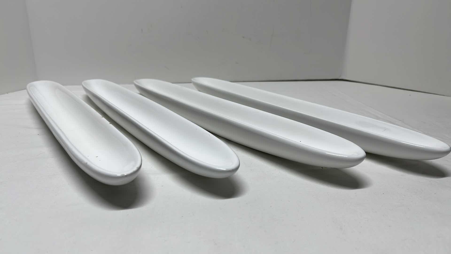 Photo 2 of BOAT STYLE PLATES, BUTTER DISH, BOWL & SMALL PLATES (10 PCS)