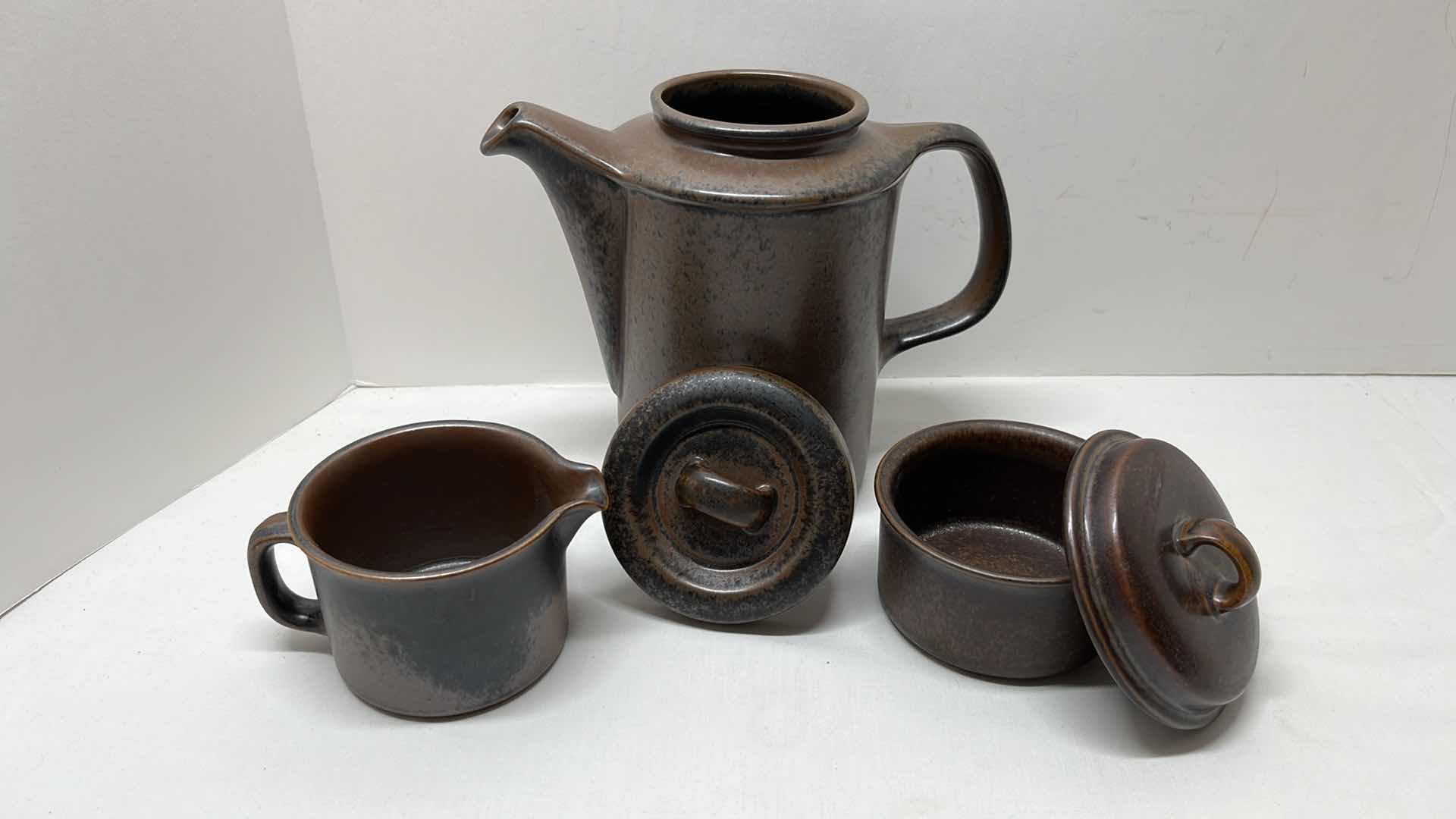 Photo 4 of 12 PC INDUSTRIAL STYLE CERAMIC PLATTER, LRG BOWL, MUGS, PITCHER, CREAMER & SUGAR DISHES