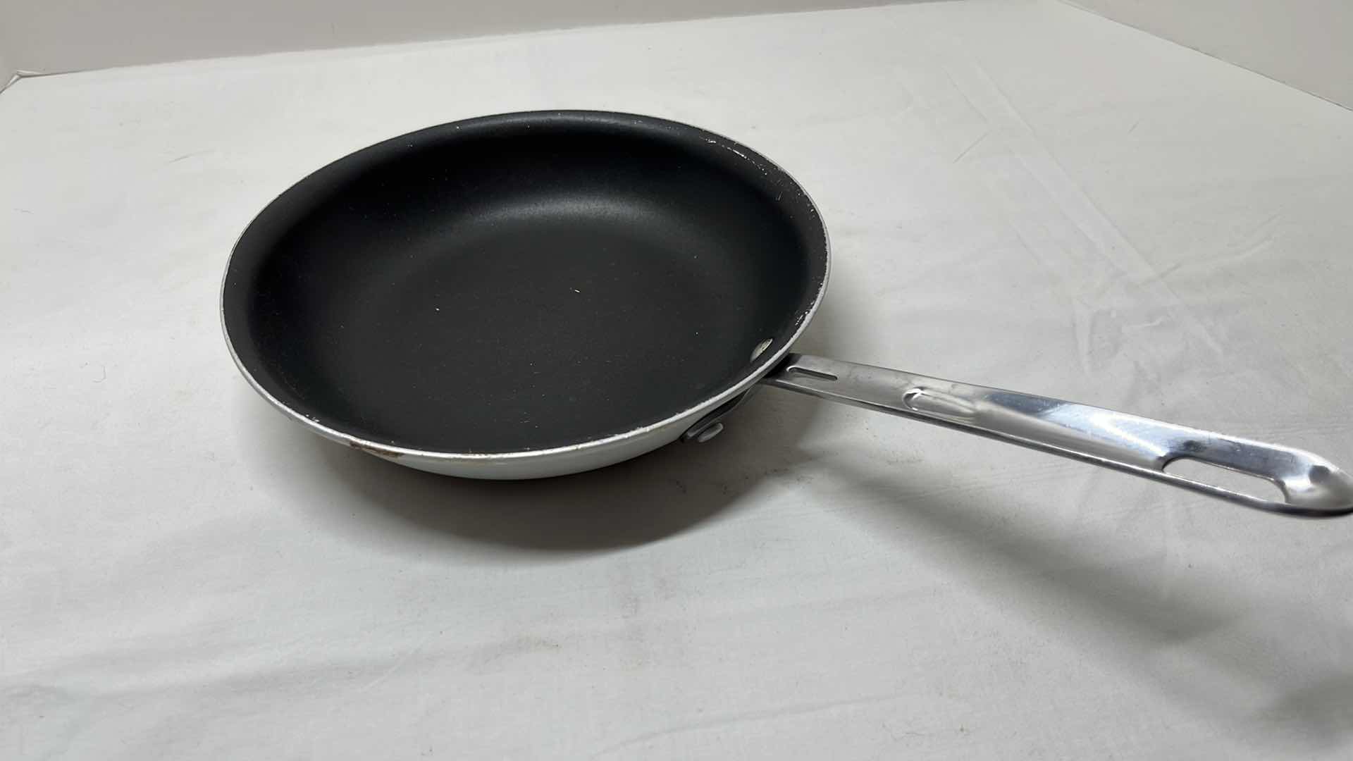 Photo 4 of EMERIL NONSTICK COOKING PANS, NO LIDS (8”, 10”, 12”)