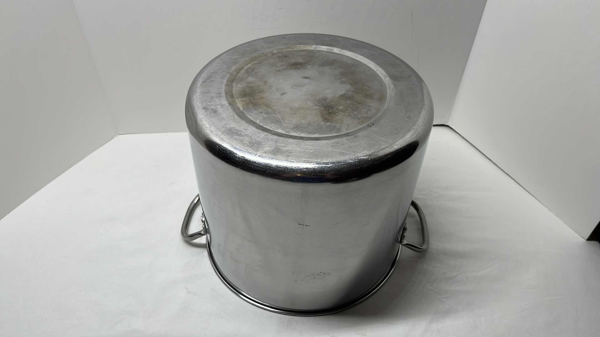Photo 4 of STAINLESS STEEL COVERED STOCK POT 11” X 9.75”H