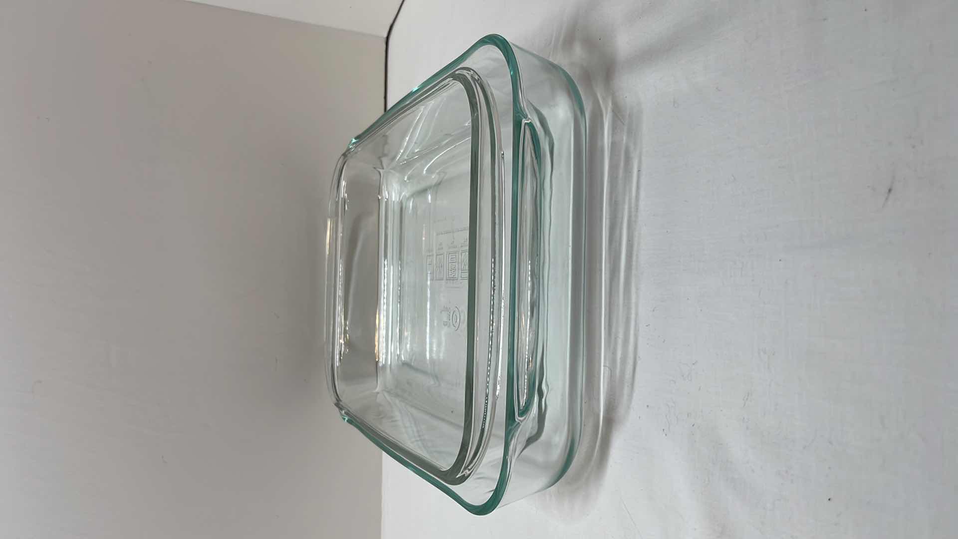 Photo 1 of PYREX CORNING WARE CLEAR GLASS 4.8 QUART OBLONG BAKING DISH (#234) & MADE BY DESIGN CLEAR GLASS 3 QT OBLONG BAKING DISH