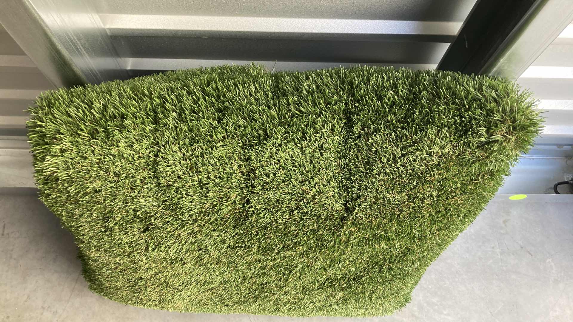 Photo 2 of TURF WRAPPED DOGGIE BED 33” X 33”