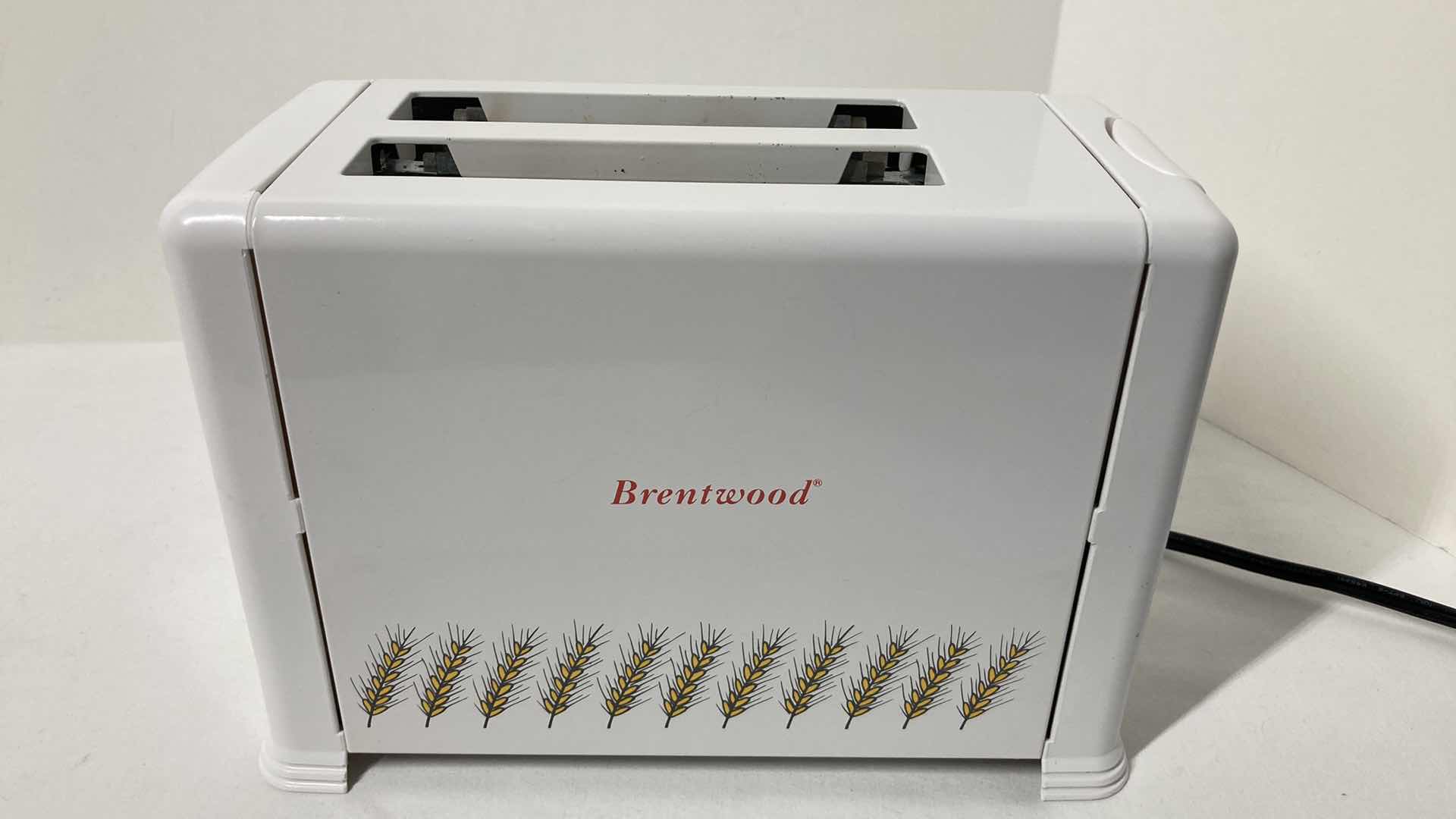 Photo 1 of BRENTWOOD TOASTER MODEL TS-260