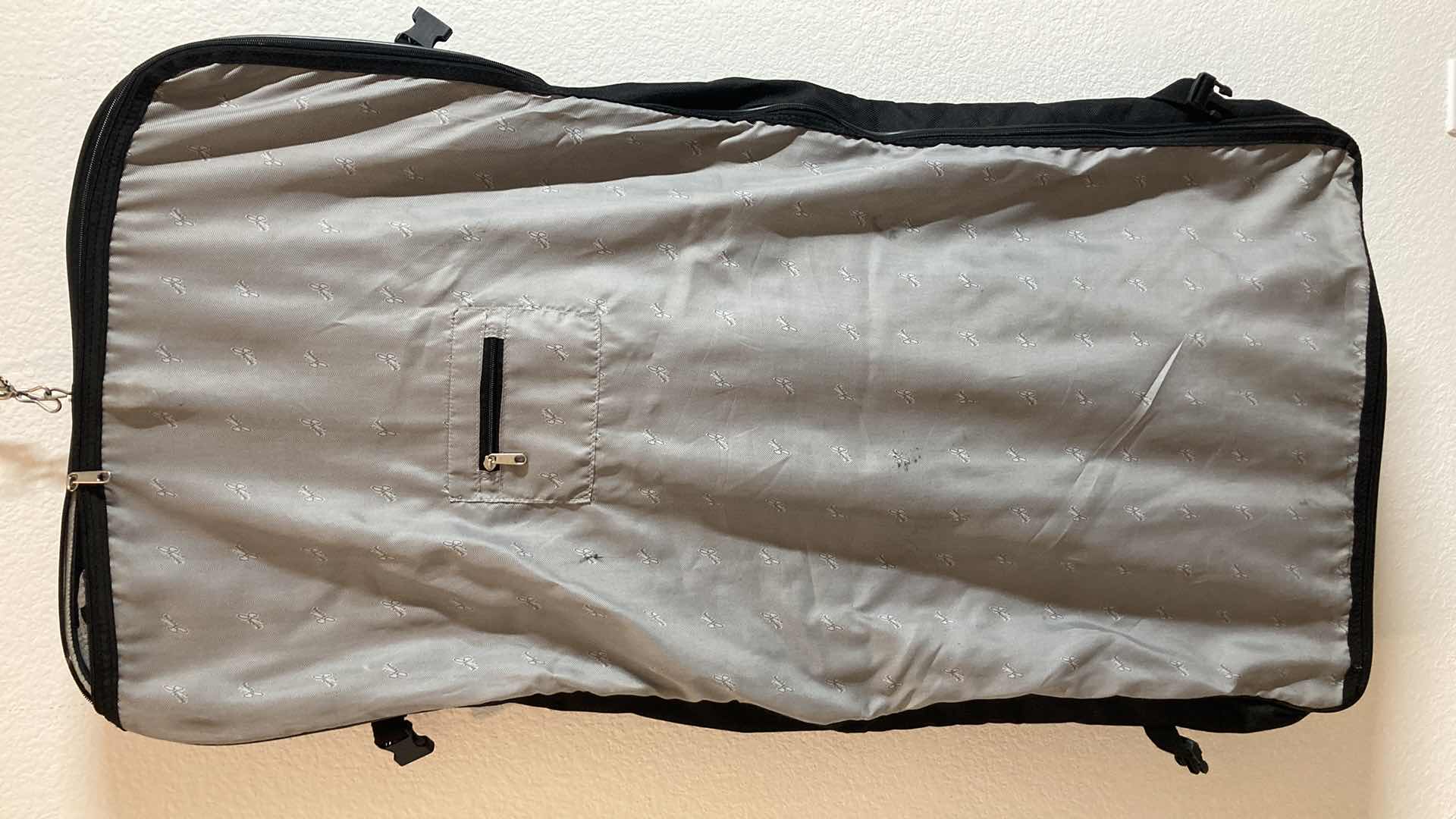 Photo 2 of SKYWAY BLACK GARMENT BAG