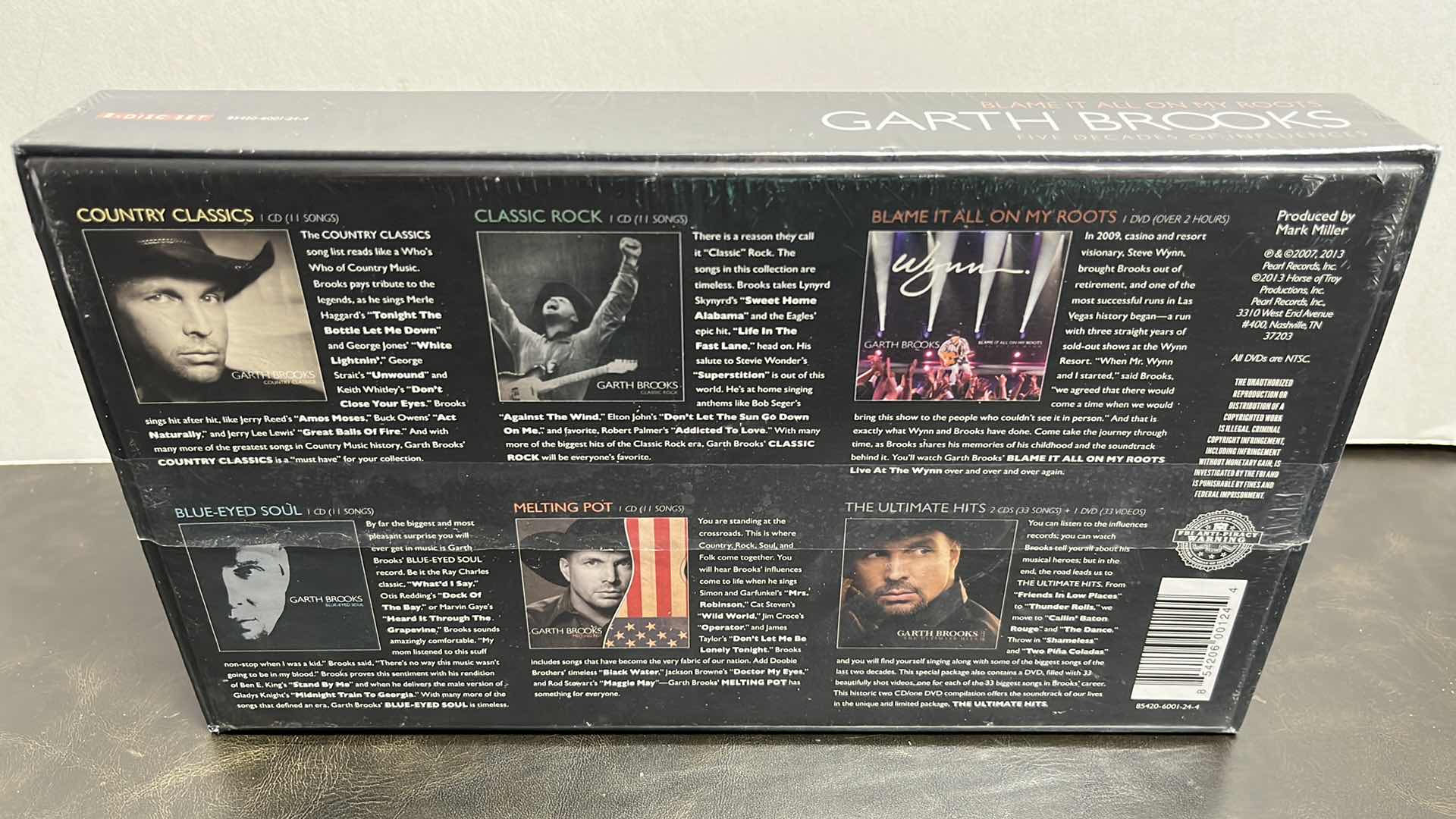 Photo 4 of NEW GARTH BROOKS BLAME IT ALL ON MY ROOTS 8 DISC SET, 6 CDS & 2 DVDS