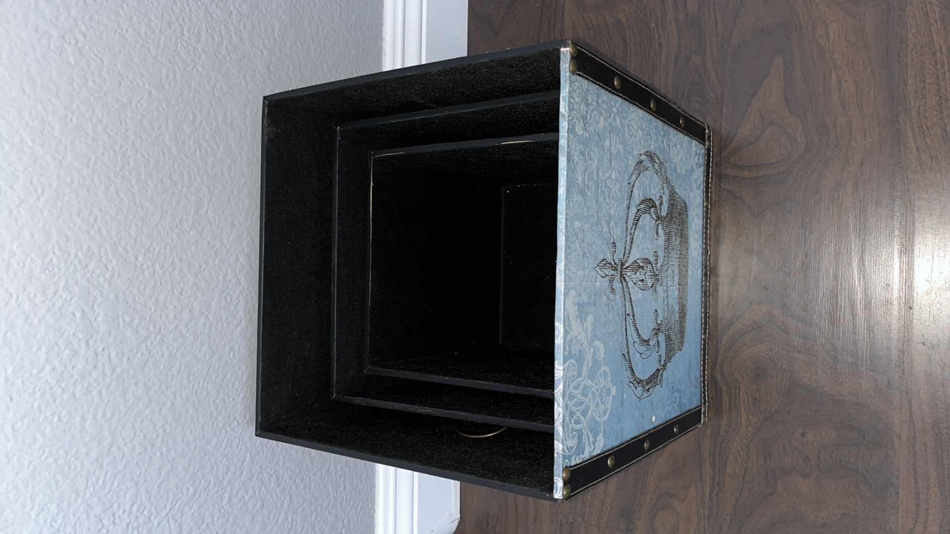 Photo 9 of OLD ROYAL STYLE NESTING BOXES W LEATHER ACCENTS & VINTAGE HANDLES 11”, 9.5”, 7.75”