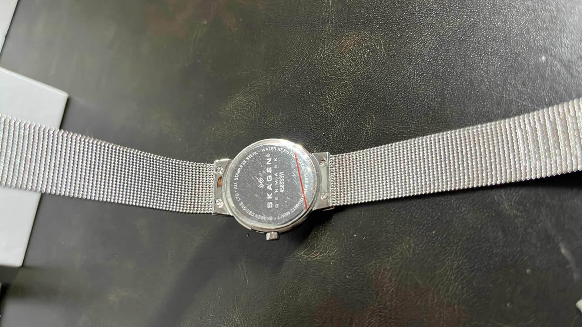 Photo 5 of NEW WOMENS SKAGEN DENMARK WATCH W STAINLESS STEEL CASE & MESH BAND, MOTHER OF PEARL INLAY & SWAROVSKI CRYSTALS, INCLUDES ORIGINAL BOX MODEL 458SSSW