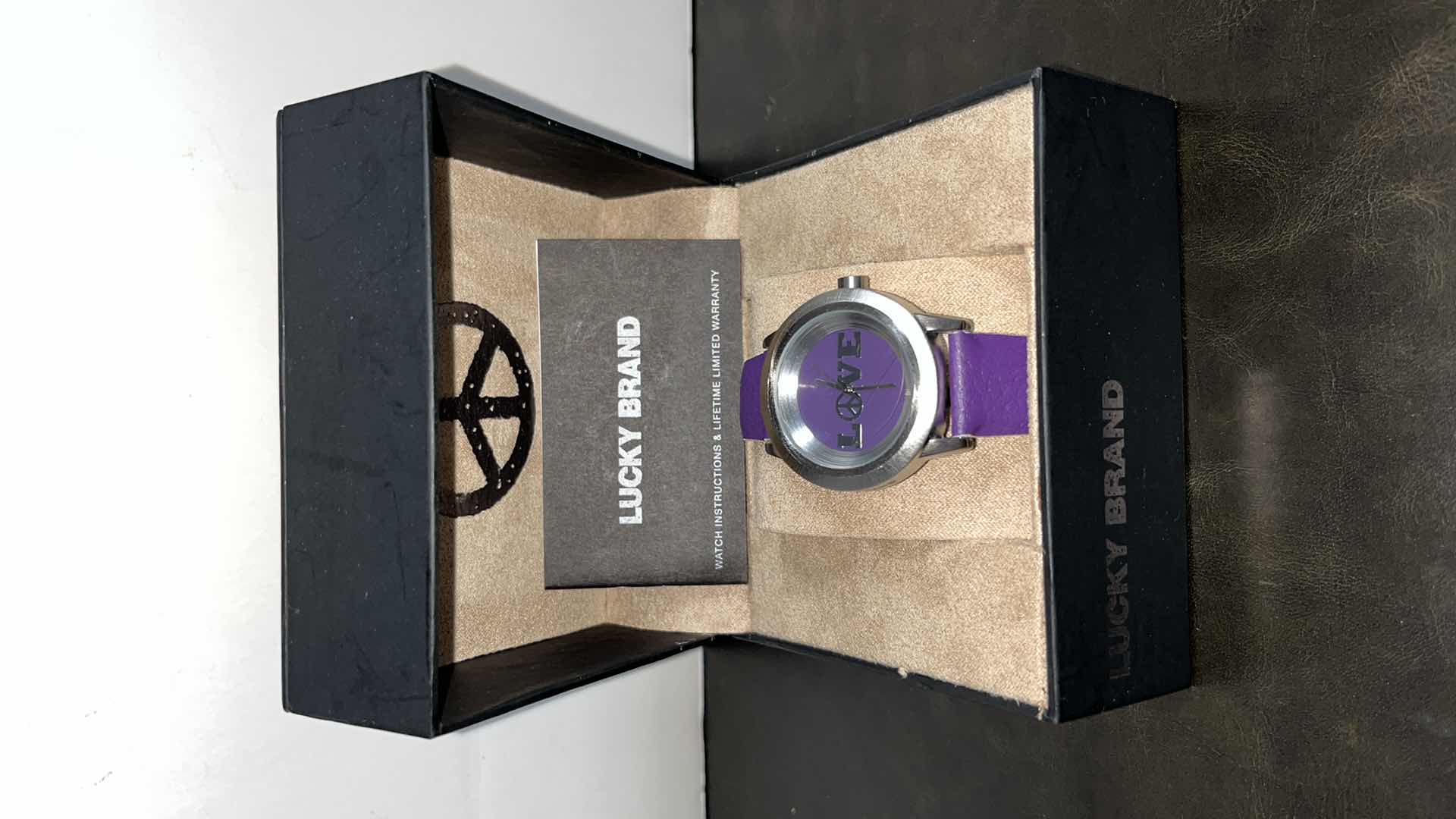 Photo 1 of NEW WOMENS LUCKY BRAND ANALOG LOVE WATCH W GENUINE LEATHER STRAP & ORIGINAL BOX, MODEL 16/1225 Y121E