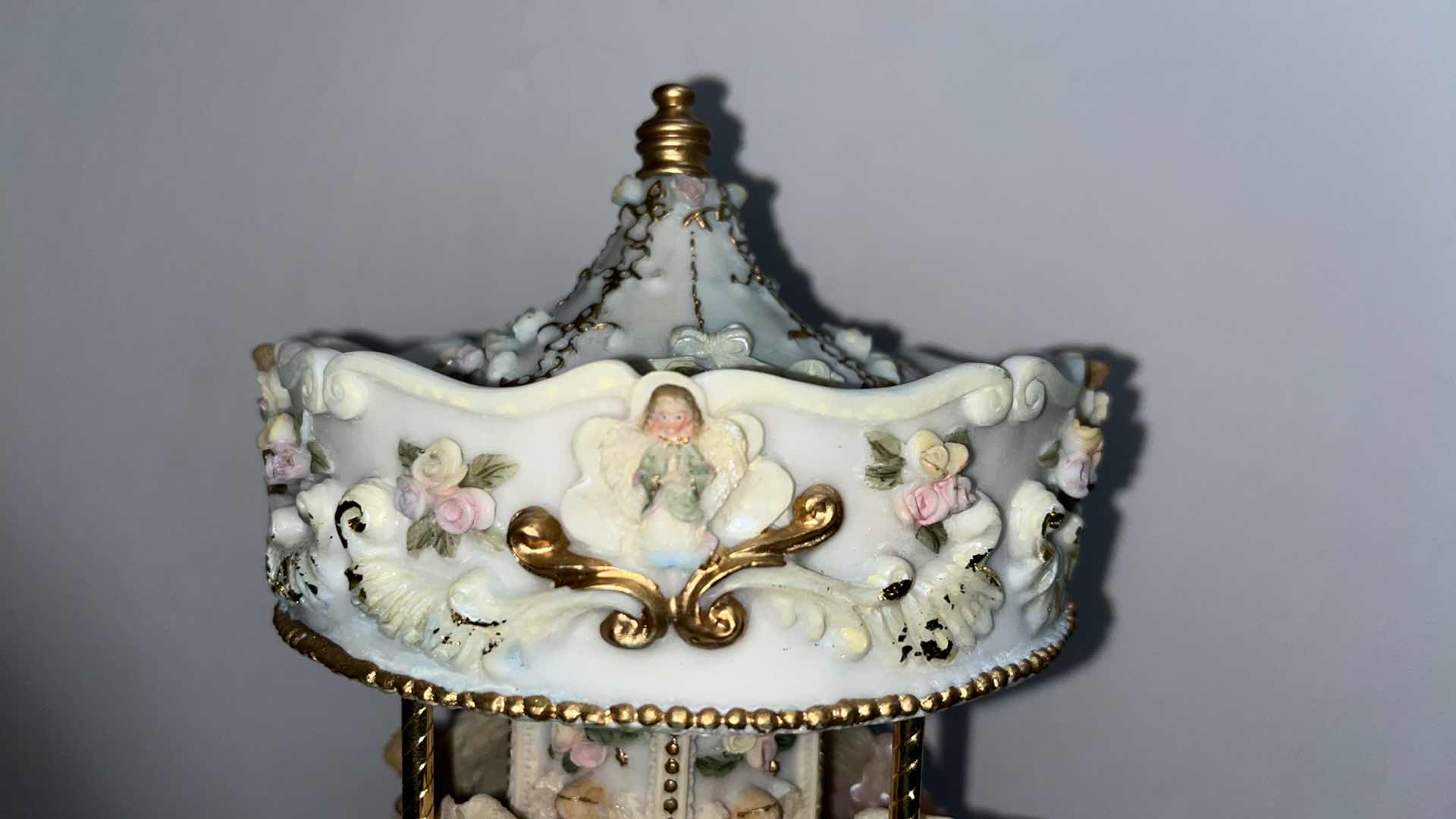 Photo 2 of GENMORE CORP CERAMIC MUSICAL ANGEL CAROUSEL “MUSIC OF THE NIGHT” 1999, MODEL #48178