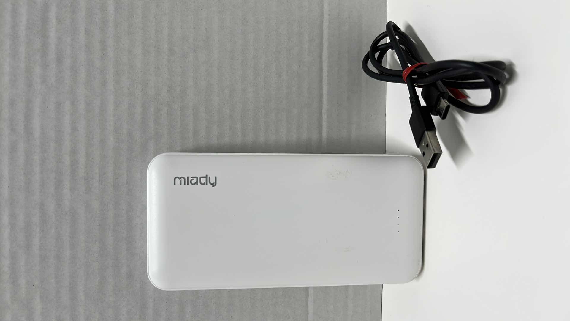 Photo 1 of MIADY 10000mAh DUAL USB PORTABLE CHARGER FAST CHARGING POWER BANK W USB TYPE C CORD, MODEL AS-TPB21