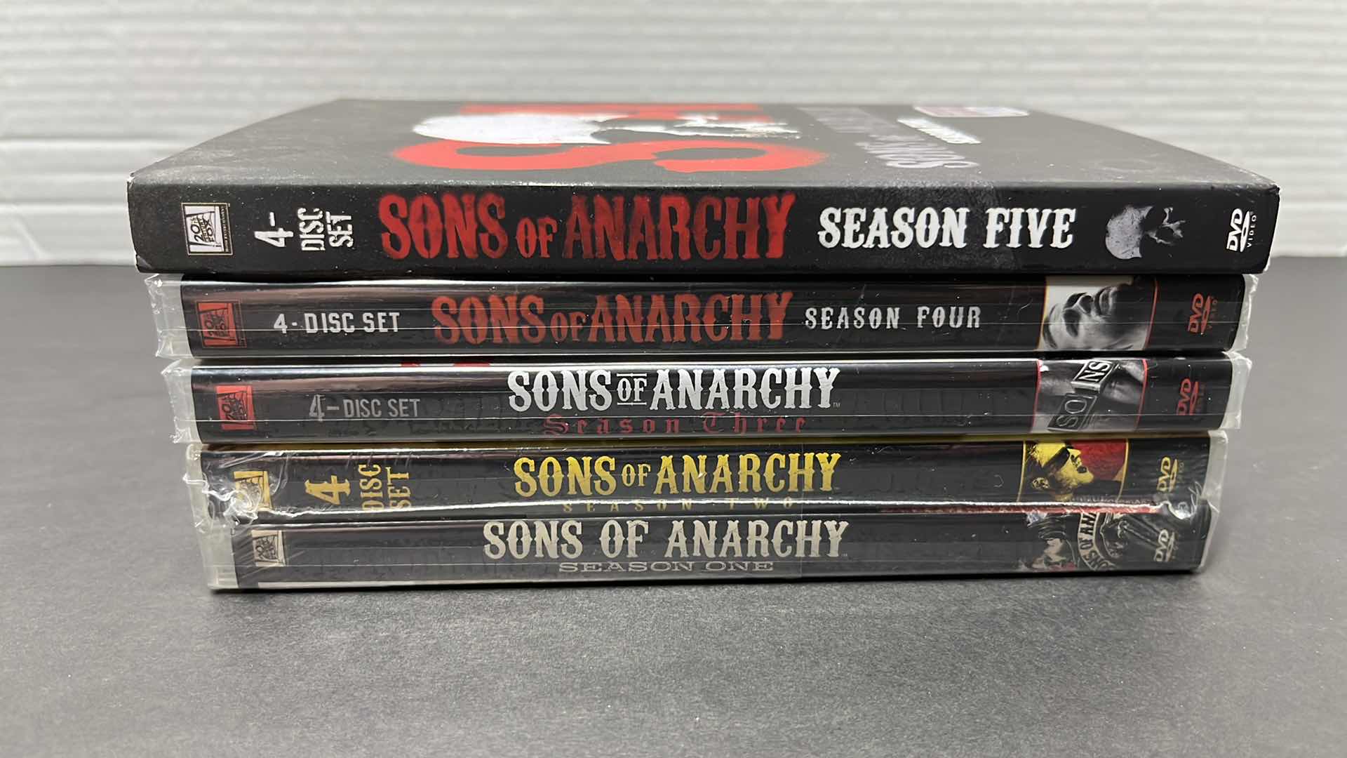 Photo 3 of NEW SONS OF ANARCHY SEASONS 1-5 DVD SETS (5)