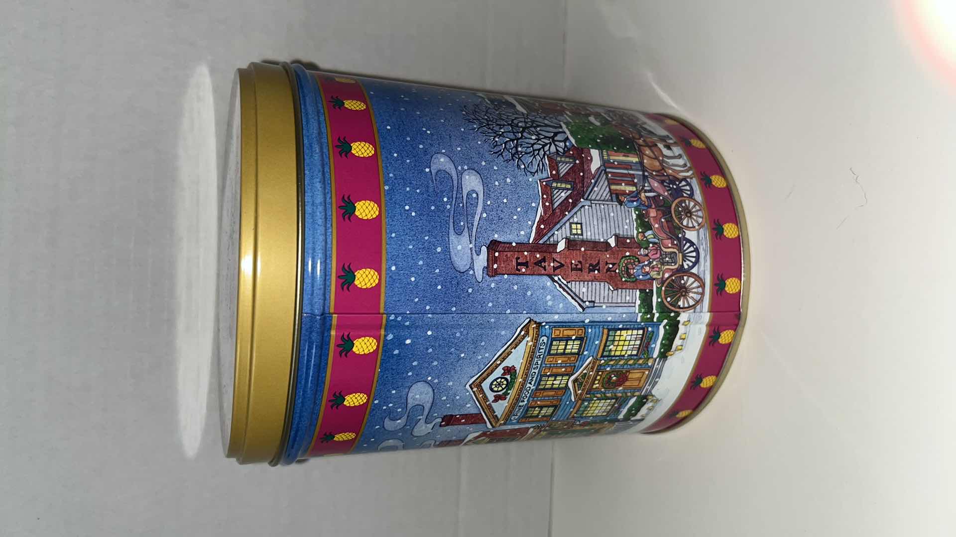 Photo 7 of VINTAGE STYLE CHRISTMAS CANDY TINS, 1991-1995 (6)