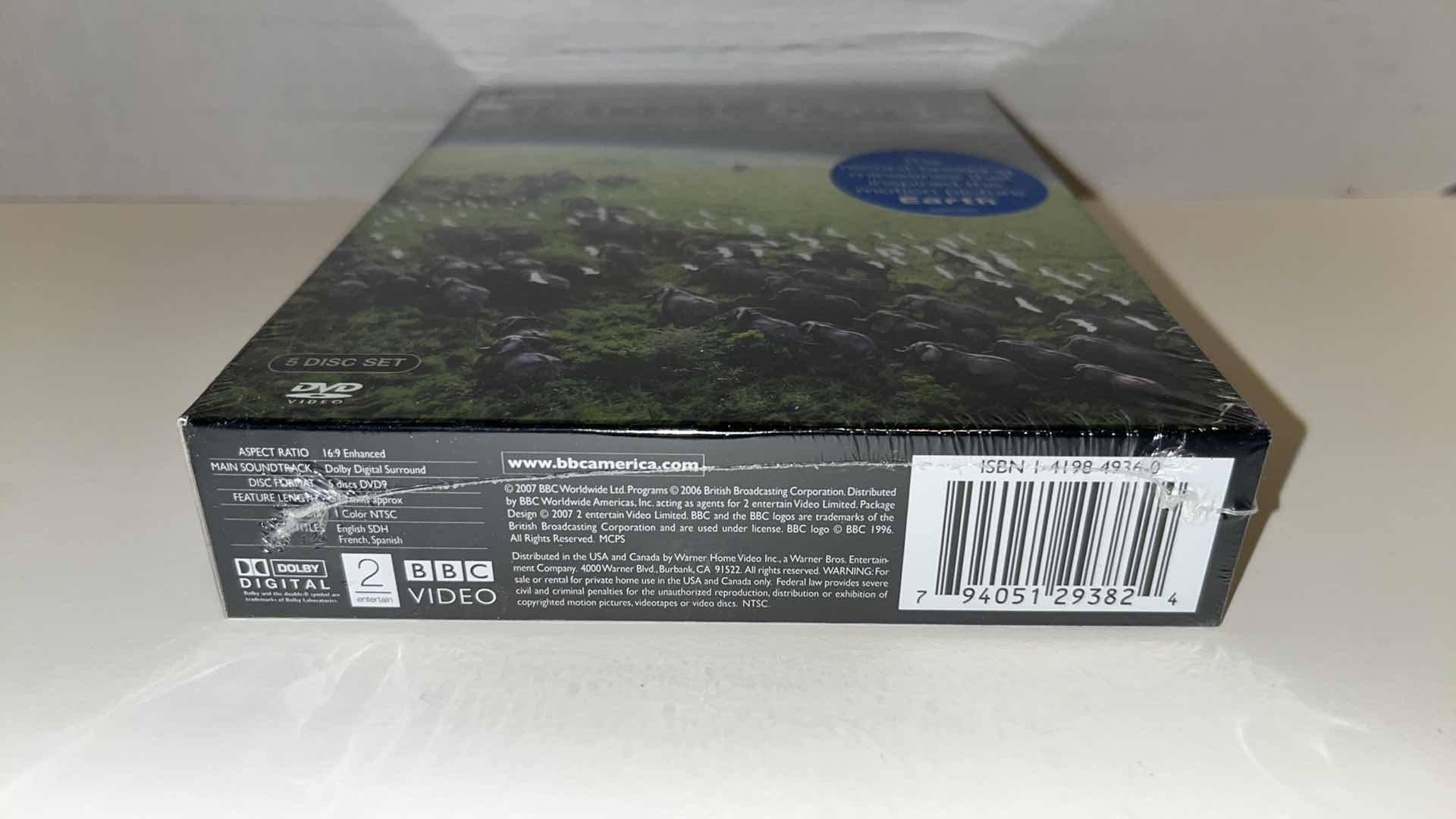 Photo 4 of NEW BBC VIDEO PLANET EARTH, THE COMPLETE SERIES 5 DISC DVD SET