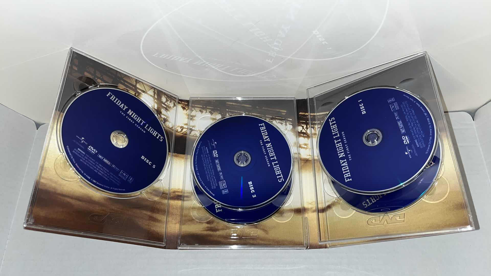 Photo 3 of FRIDAY NIGHT LIGHTS SEASONS 1-5 DVD BOX SETS (5)
