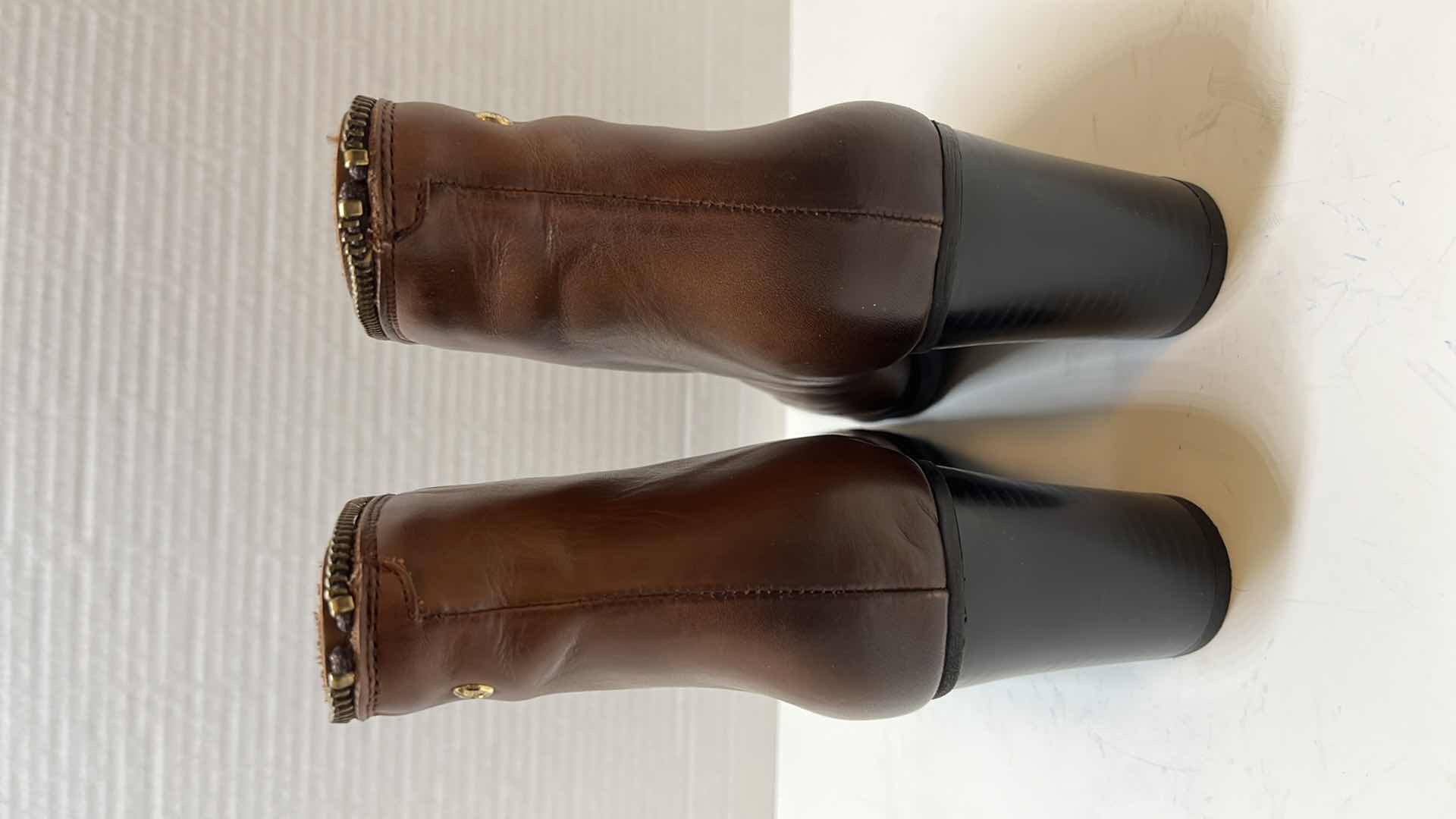 Photo 5 of PIKOLINOS BELLEVILLE BROWN LEATHER ZIP FRONT ANKLE BOOTIES (WOMENS SIZE 39/8.5)