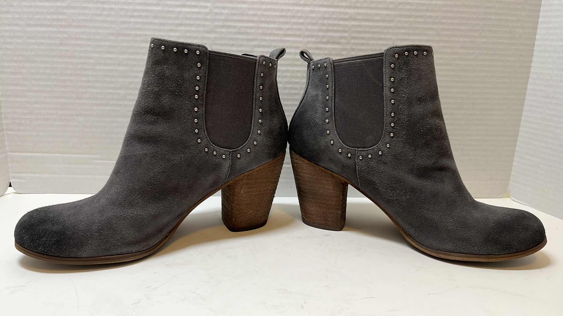 Photo 2 of BP NORDSTROM STUDDED TRISH ANKLE BOOTIES, GRAY (WOMENS SIZE 9)