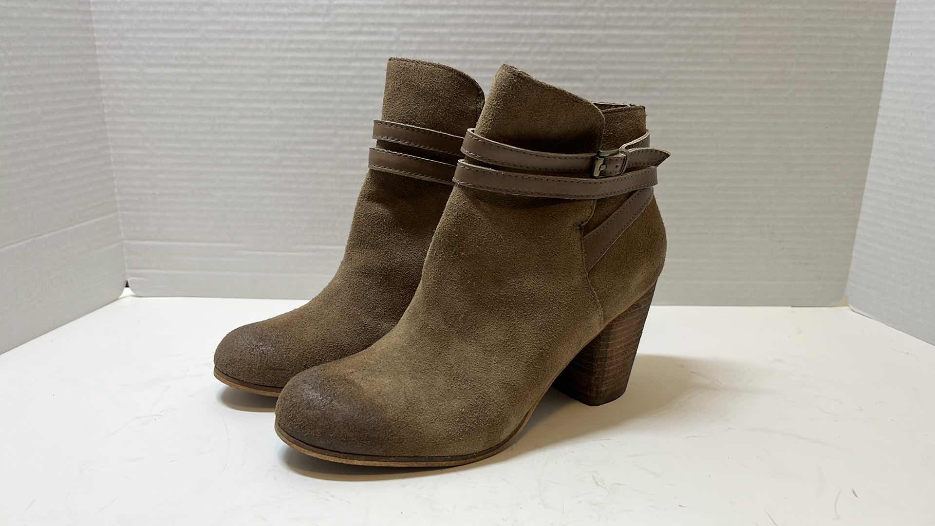 Photo 1 of NORDSTROM BP TAN SUEDE BUCKLE ANKLE BOOTS (WOMENS SIZE 9)