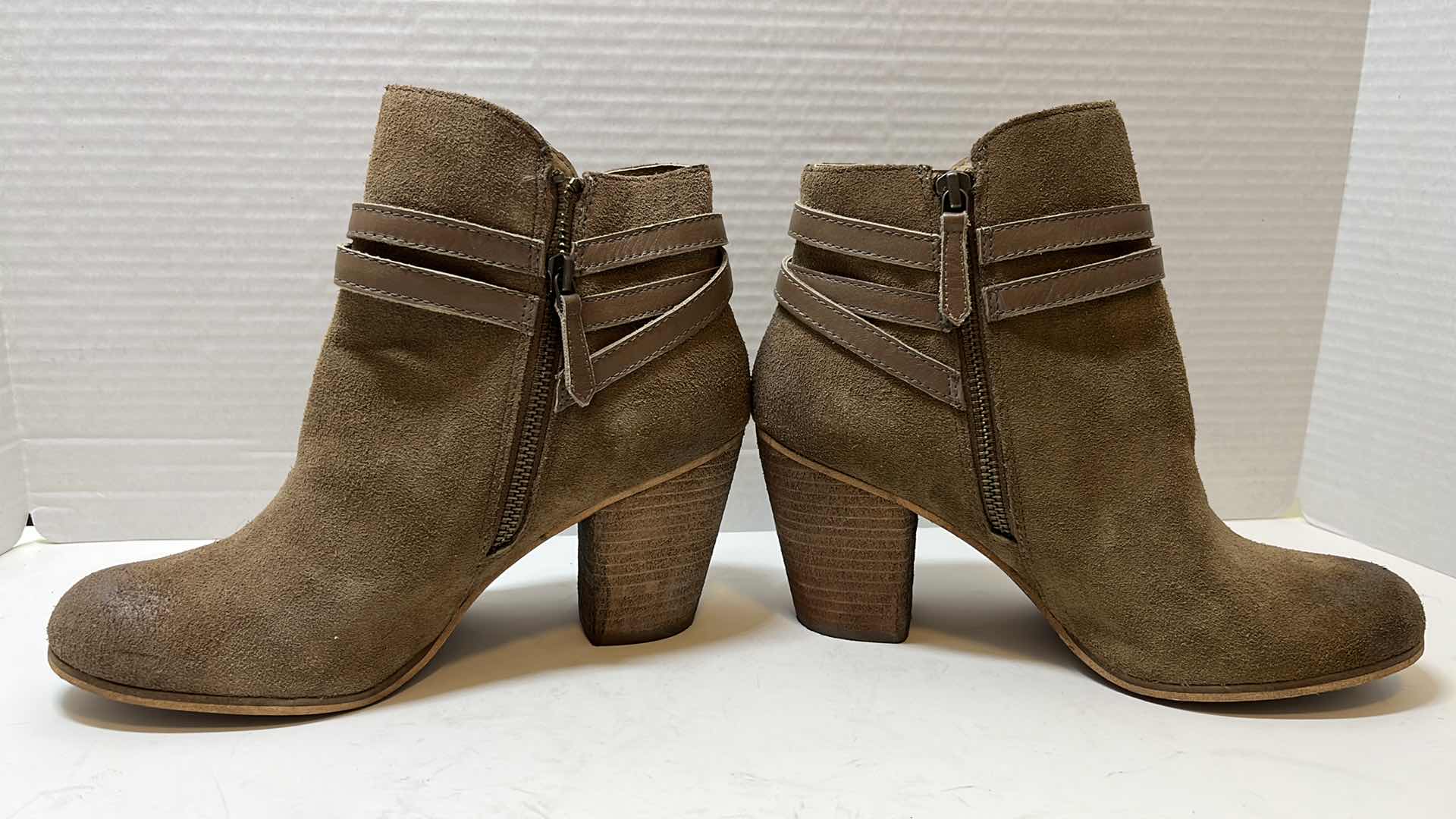 Photo 2 of NORDSTROM BP TAN SUEDE BUCKLE ANKLE BOOTS (WOMENS SIZE 9)