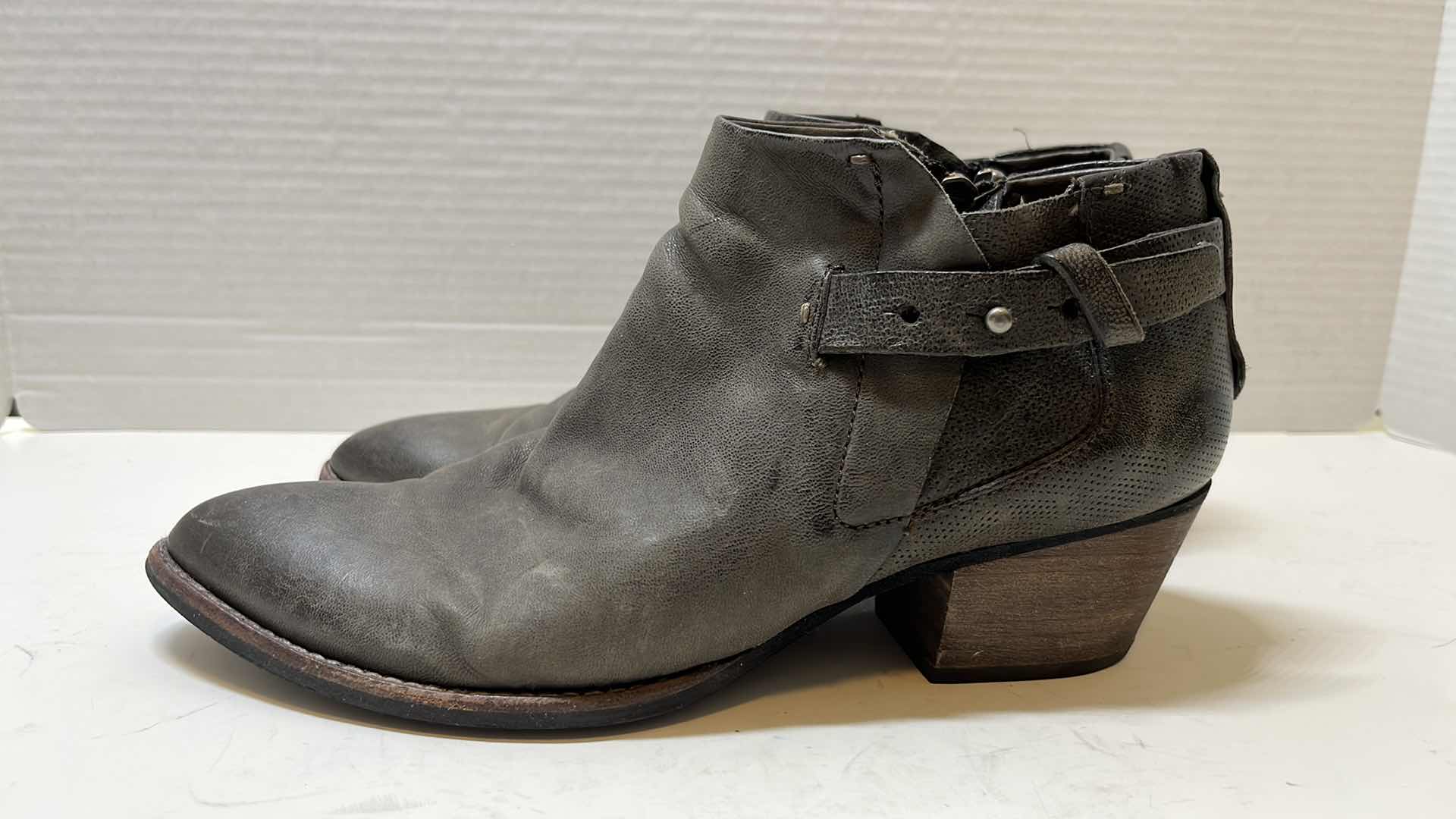 Photo 1 of DOLCE VITA SIERRA ANKLE BOOTIE, RICH OLIVE (WOMENS SIZE 9)