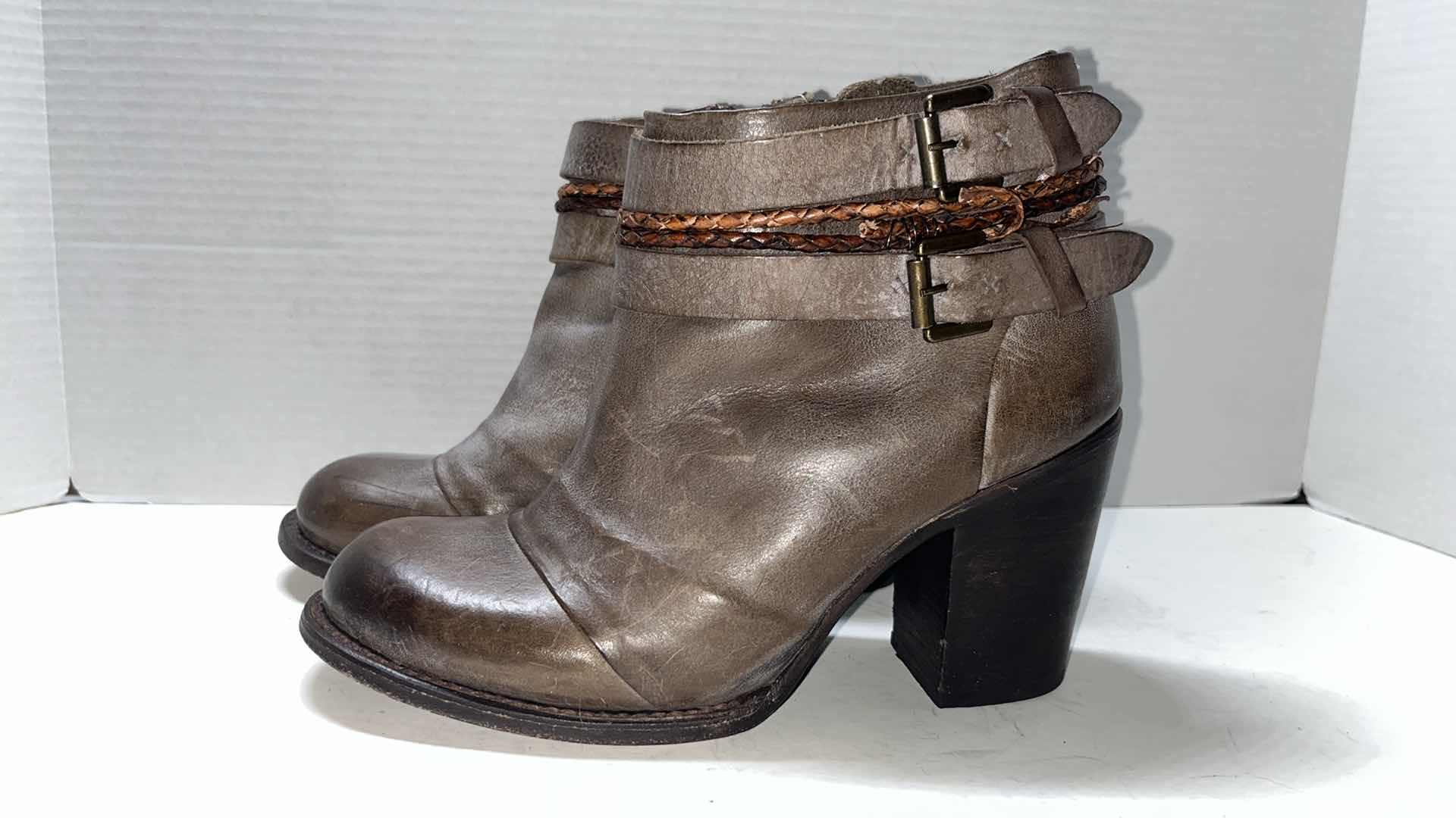 Photo 1 of FREEBIRD BY STEVEN LION LEATHER ANKLE BOOT, DISTRESSED BROWN (WOMENS SIZE 9)