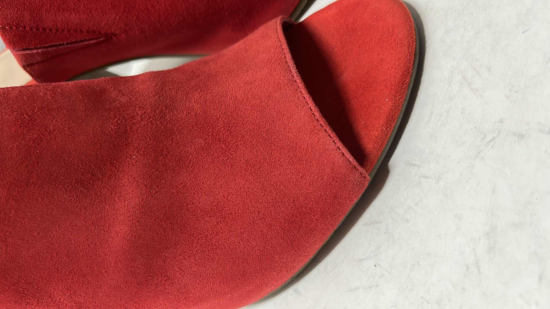 Photo 2 of NORDSTROM BP TAKE 2 BLOCK HEEL SUEDE MULES, RED (WOMENS SIZE 9)