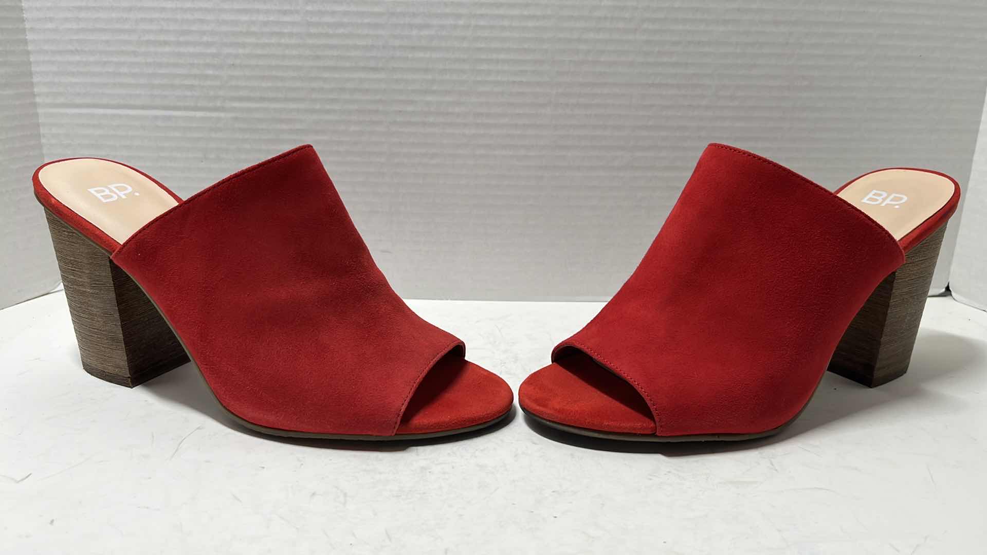 Photo 3 of NORDSTROM BP TAKE 2 BLOCK HEEL SUEDE MULES, RED (WOMENS SIZE 9)