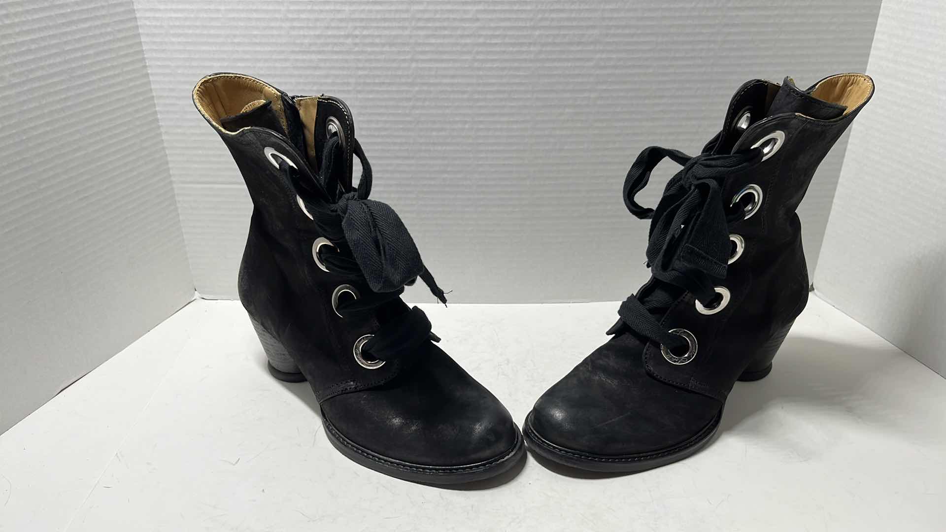 Photo 4 of JOHN FLUEVOG EAST END GLADSTONE MID-CALF LACE-UP BOOT, BLACK (WOMENS SIZE 8.5)