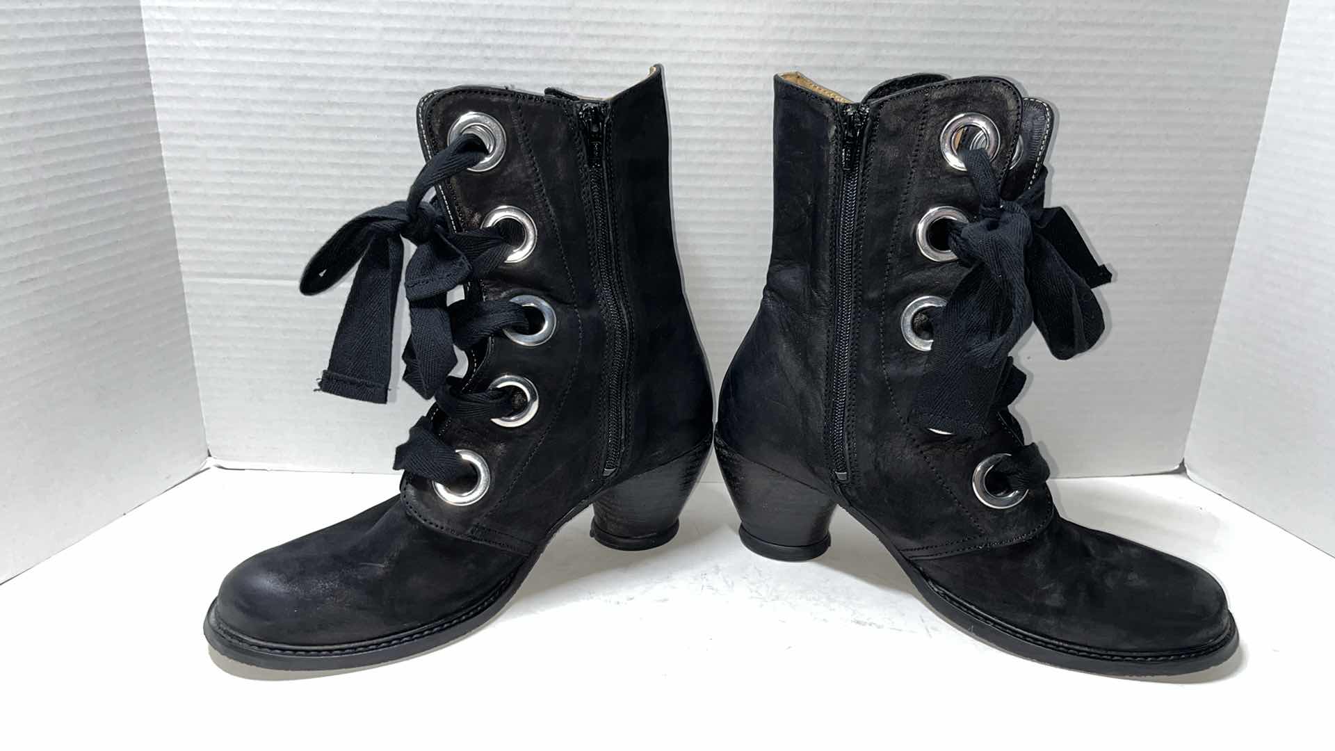 Photo 5 of JOHN FLUEVOG EAST END GLADSTONE MID-CALF LACE-UP BOOT, BLACK (WOMENS SIZE 8.5)