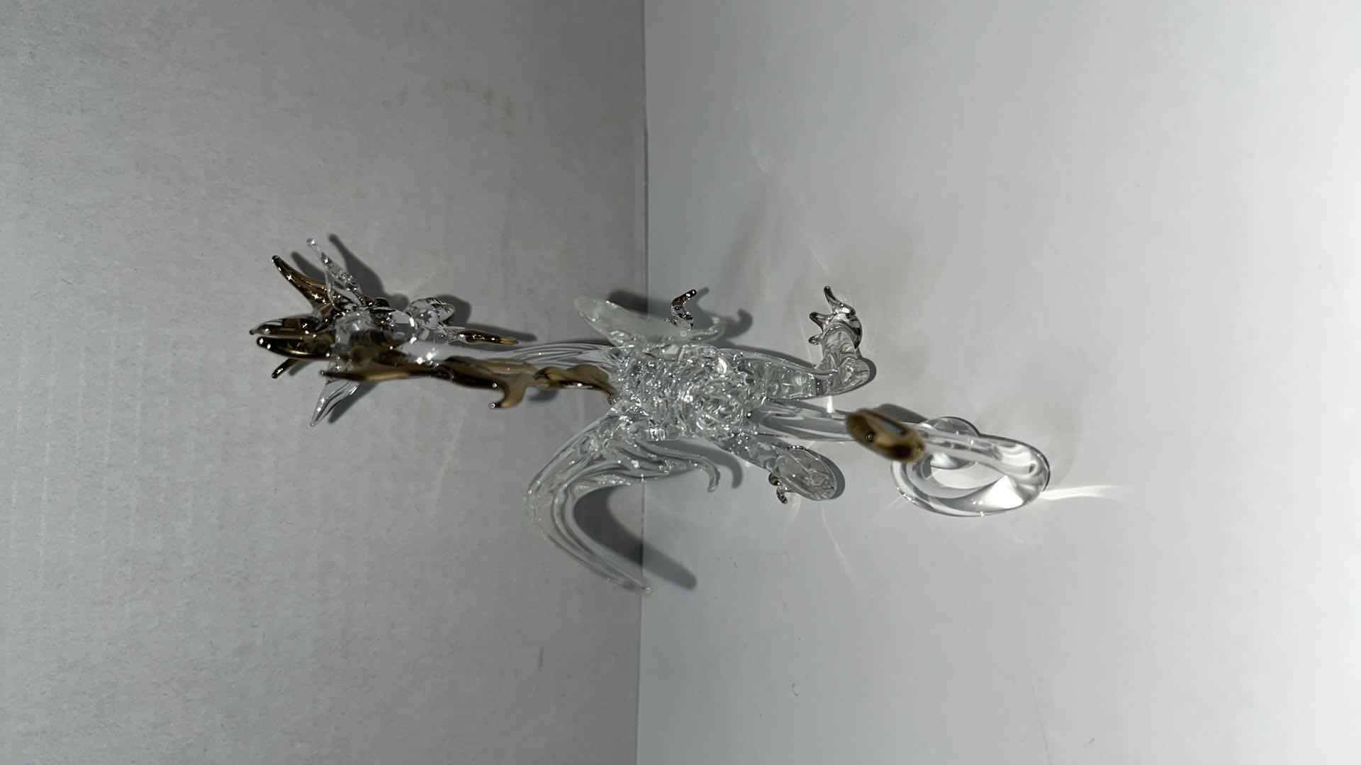 Photo 5 of HAND BLOWN CLEAR GLASS DRAGON W GOLD ACCENTS 5”