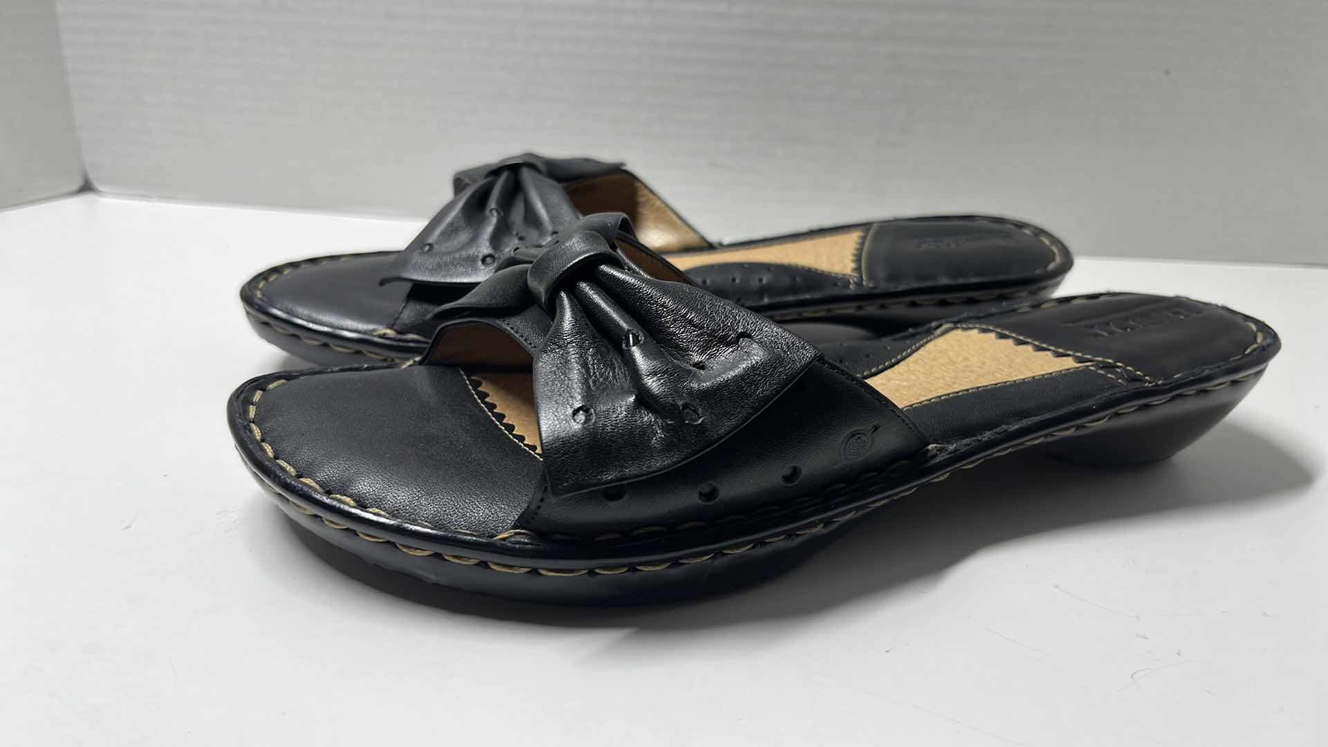 Photo 1 of BORN BOW TIE SLIDE SANDAL, BLACK (WOMENS SIZE 9)