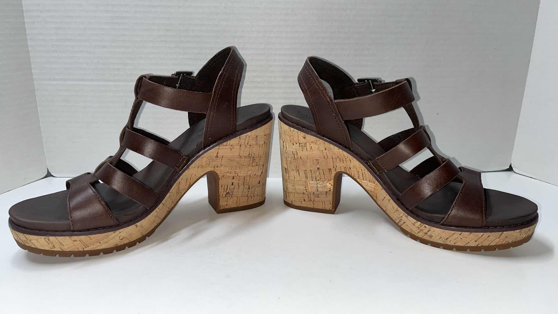 Photo 4 of TIMBERLAND ROSLYN FISHERMAN T-STRAP ANTI-FATIGUE CORK PLATFORM LEATHER SANDALS, BROWN (WOMENS SIZE 9)