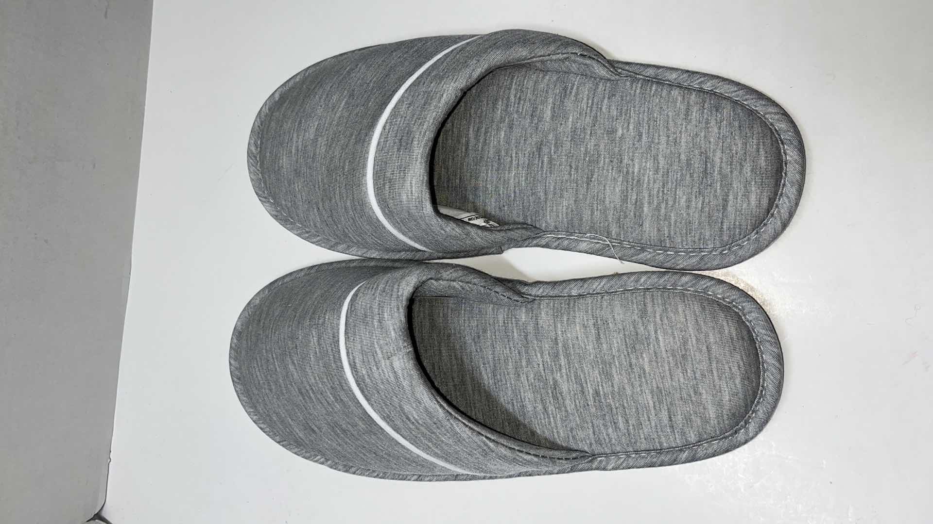 Photo 2 of NEW NORDSTROM HOUSE SHOES (GREY), BATH & BODY WORKS COZY NON-SLIP SOCKS (OSFM) & WHITE HOUSE SHOES, SIZE LARGE (3)