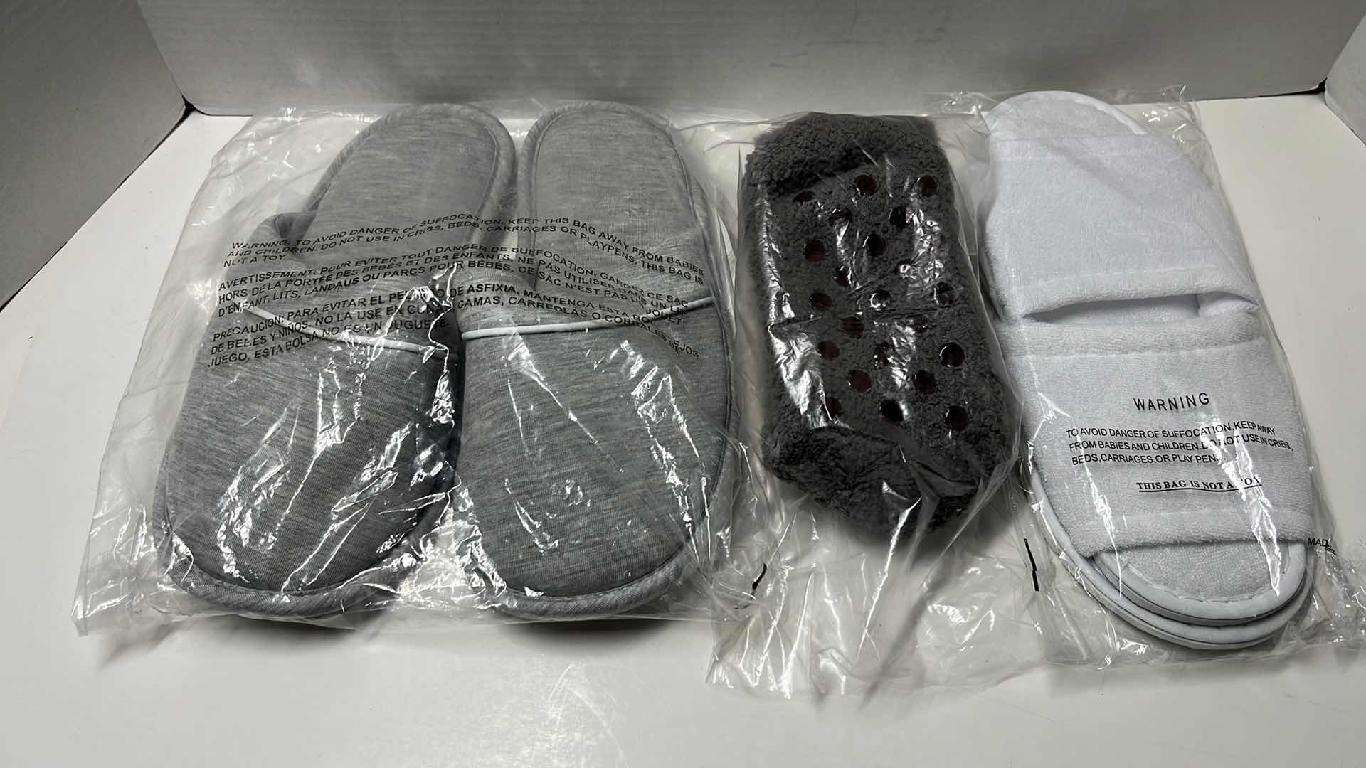 Photo 1 of NEW NORDSTROM HOUSE SHOES (GREY), BATH & BODY WORKS COZY NON-SLIP SOCKS (OSFM) & WHITE HOUSE SHOES, SIZE LARGE (3)