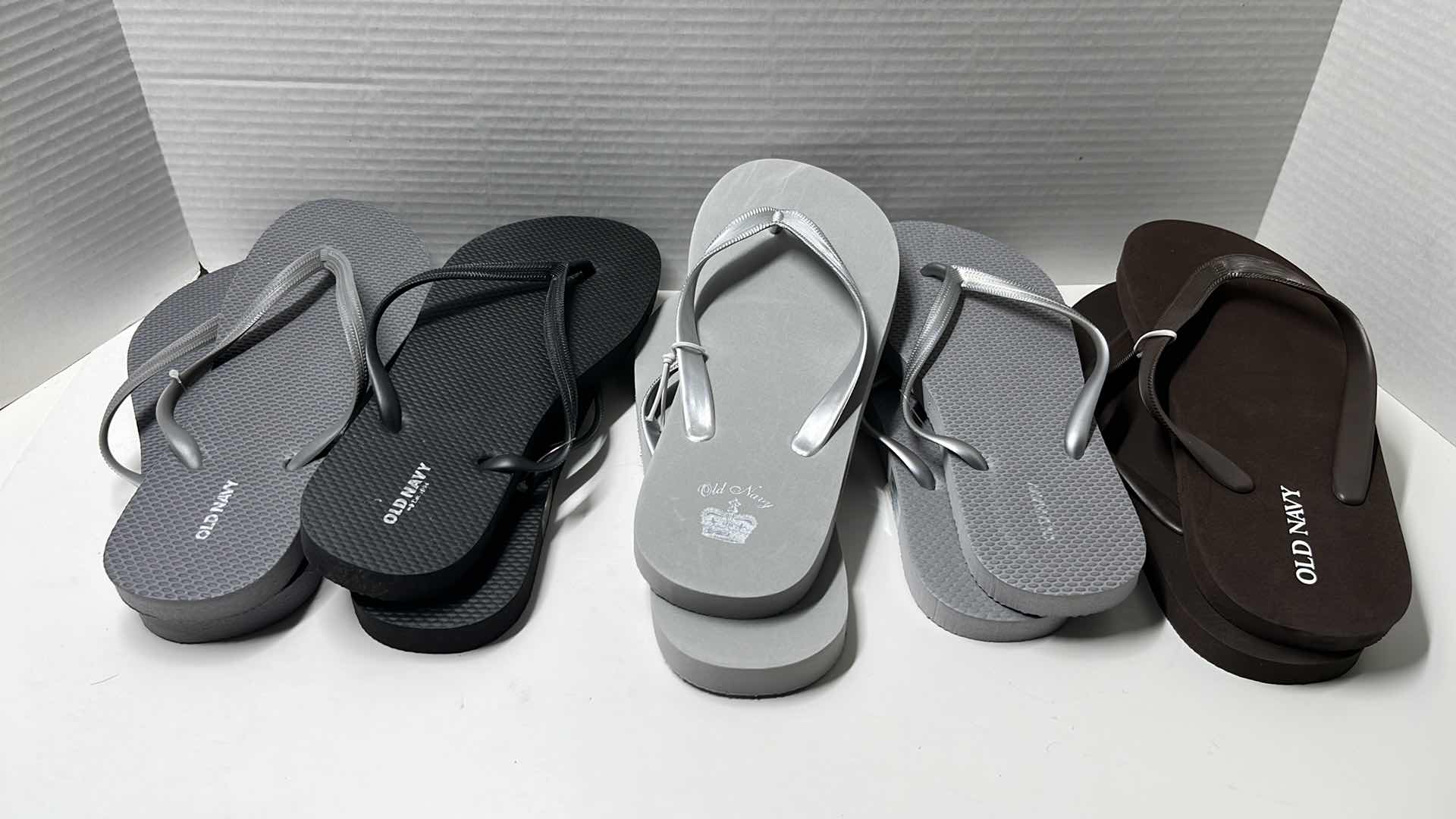 Photo 1 of OLD NAVY CLASSIC FLIP FLOPS, SIZES 8 & 9 (5)