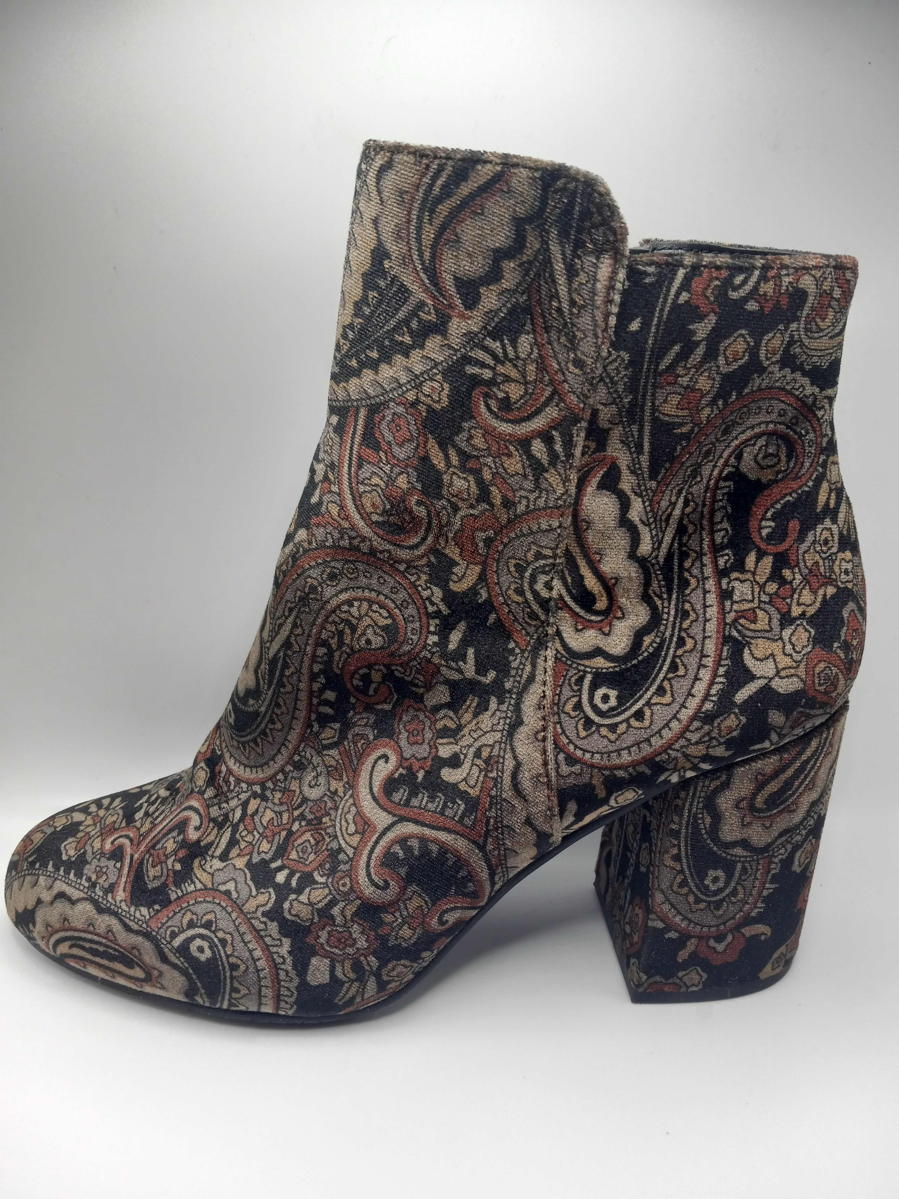 Photo 3 of BP KOLO PAISLEY VELVET FLATED BLOCK HEAL ANKLE BOOTS BOOTIES WOMEN’S SIZE 8.5