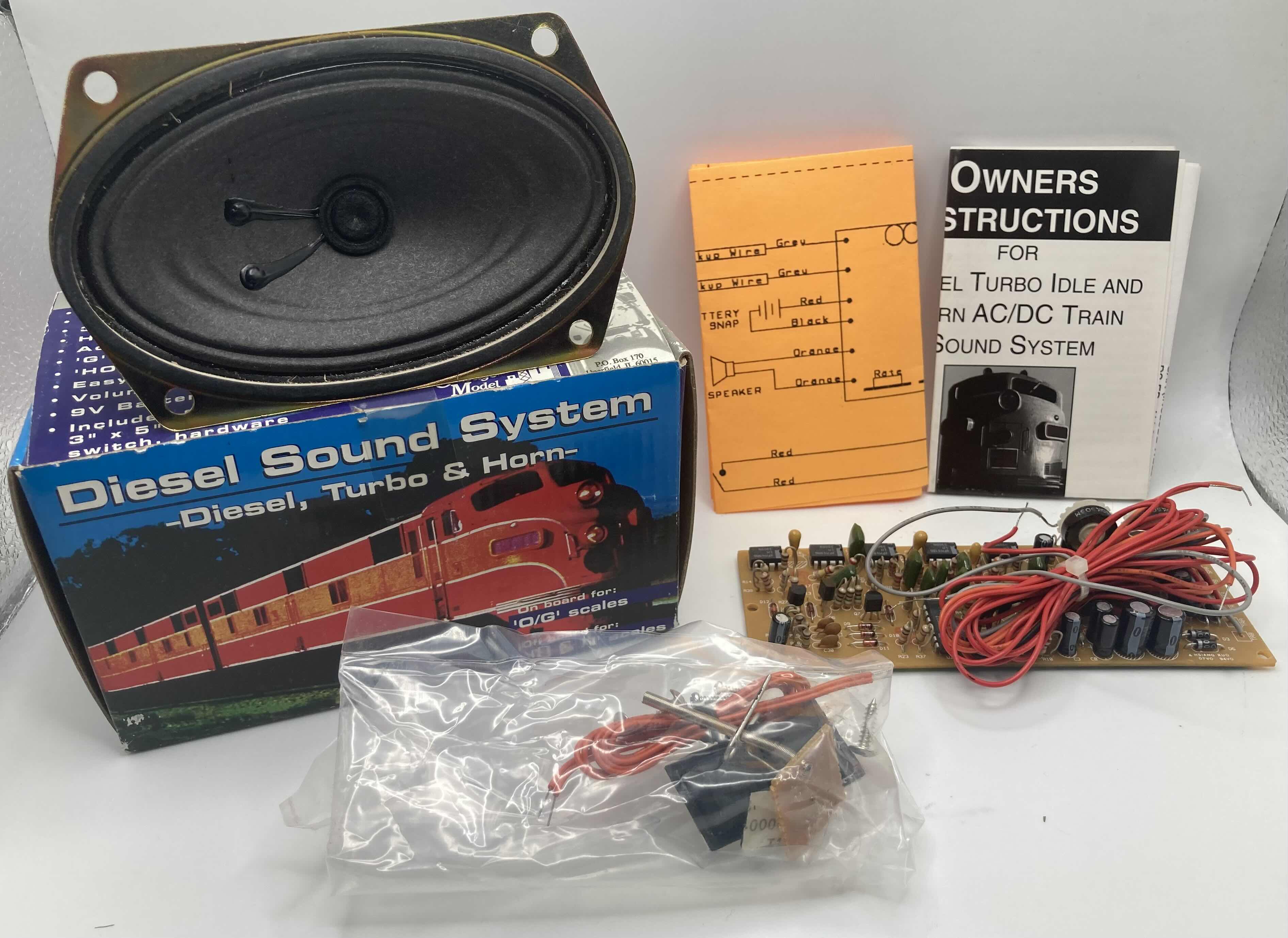 Photo 2 of NEW CHICAGO MODEL INTERNATIONAL DIESEL SOUND SYSTEM MODEL DS-EB