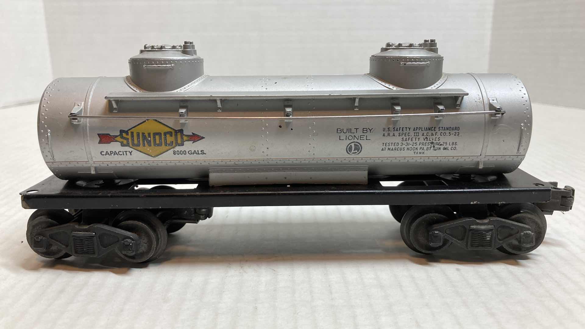 Photo 2 of LIONEL TRAINS 6465 SUNOCO TRAIN CAR