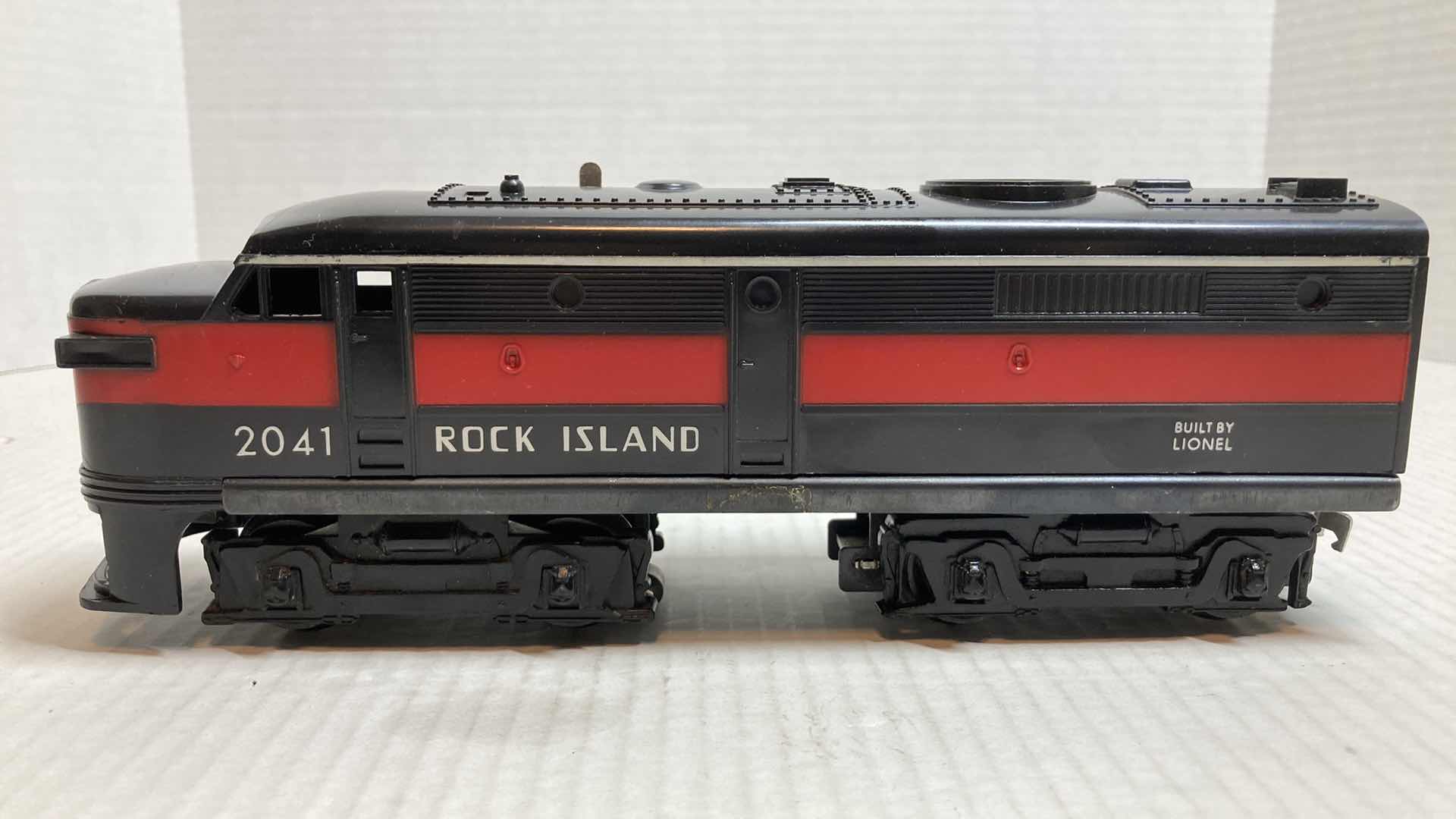 Photo 1 of LIONEL TRAINS 2041 ROCK ISLAND ALCO A DIESEL LOCOMOTIVE 1969