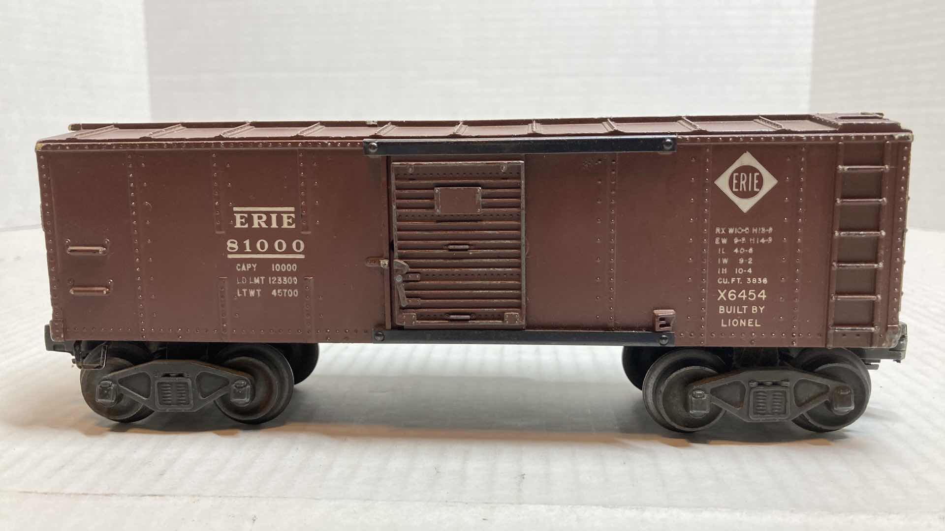 Photo 2 of LIONEL TRAINS X6454 ERIE TRAIN CAR 1949-1952