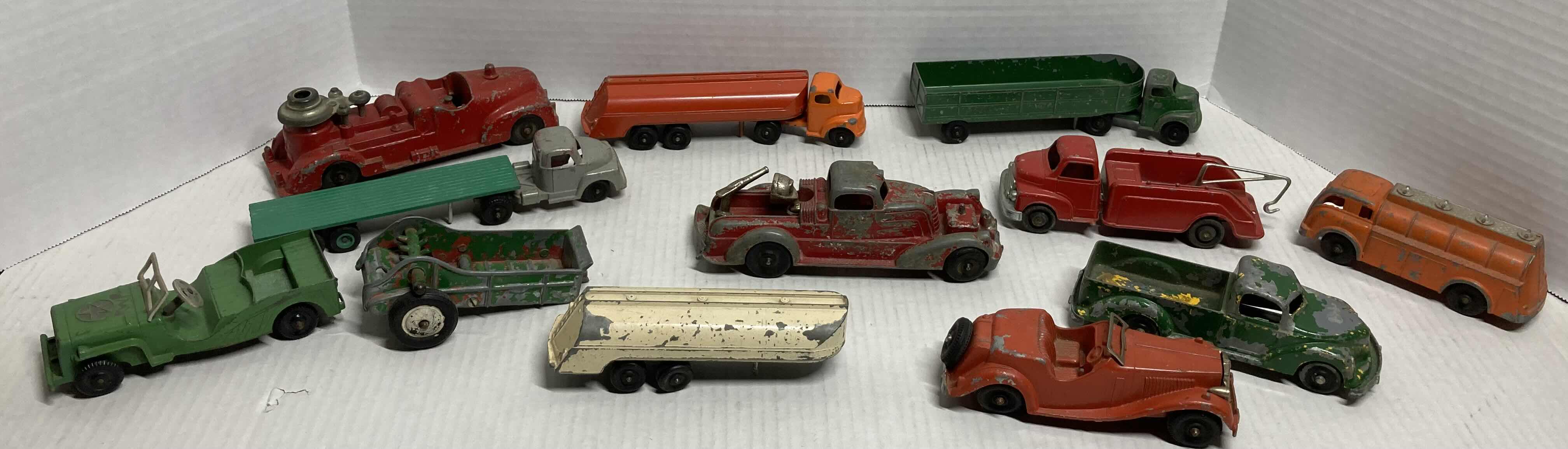 Photo 1 of PREWAR & POSTWAR DIE CAST STEEL MODEL VEHICLES & TRAILERS (12)