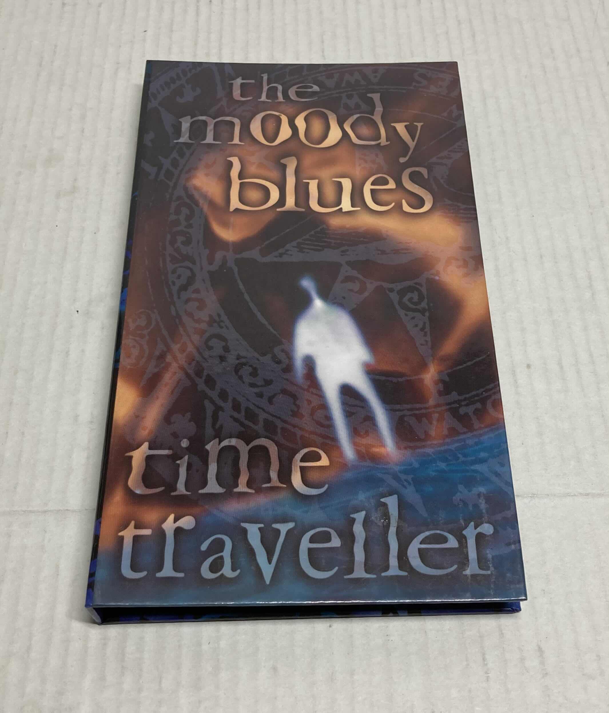 Photo 1 of THE MOODY BLUES TIME TRAVELER DISC SET