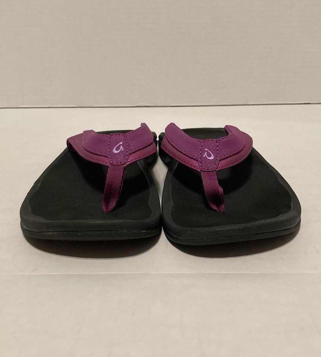 Photo 5 of OLUKAI OHANA ORCHID FLOWER & BLACK WATER RESISTANT SANDALS WOMEN’S SIZE 9