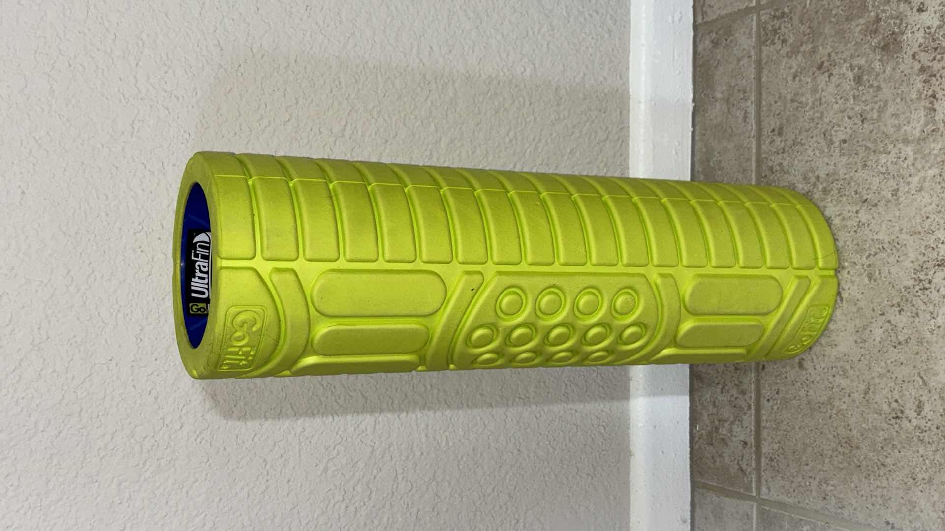 Photo 1 of GO FIT GO ROLLER W ULTRA-FIN CORE (GF-FR6, GREEN, 18”)