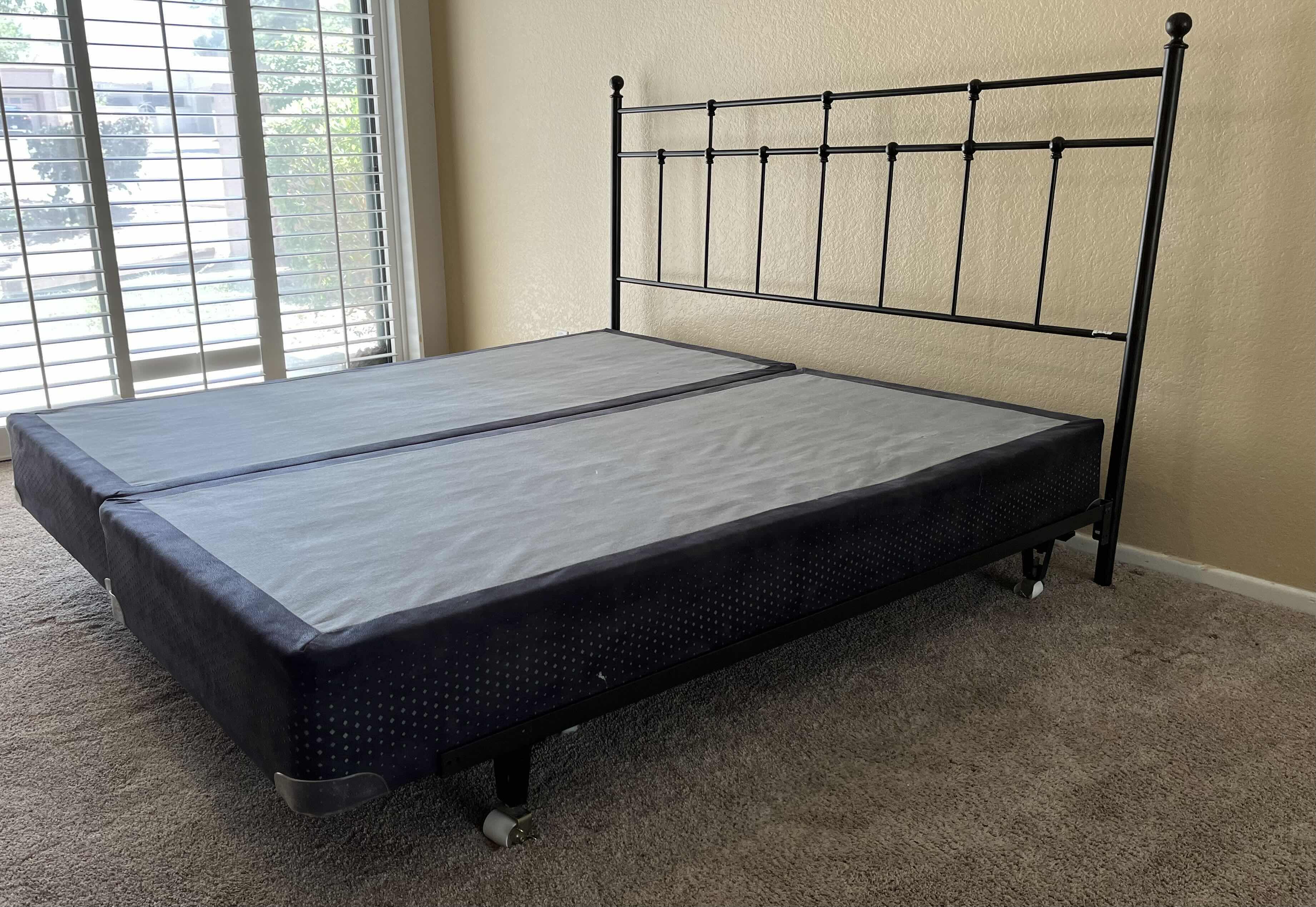 Photo 3 of AGED RUBBED BRONZE FINISH KING SIZE METAL BED FRAME W SERTA BOX SPRINGS H51.5” (READ NOTES)