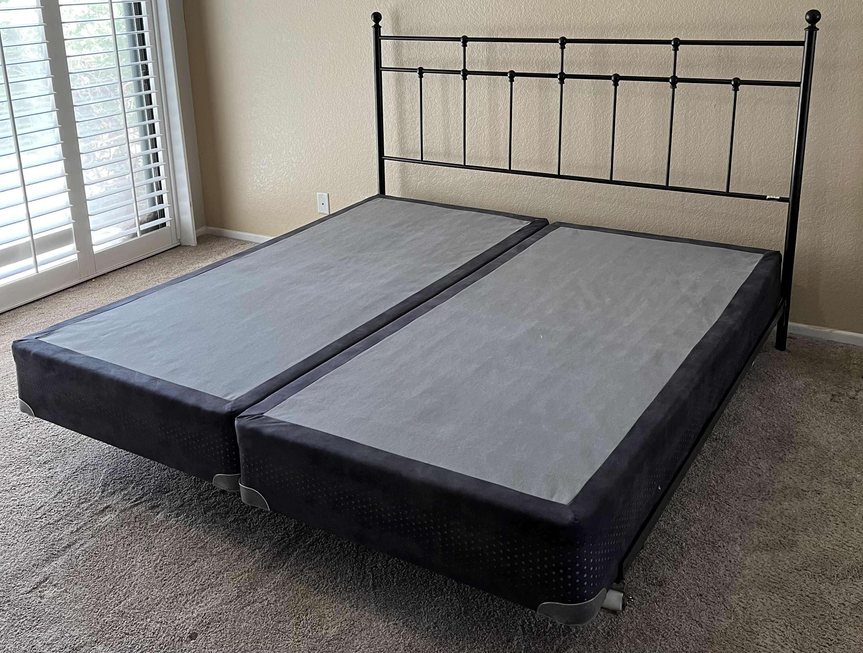 Photo 1 of AGED RUBBED BRONZE FINISH KING SIZE METAL BED FRAME W SERTA BOX SPRINGS H51.5” (READ NOTES)