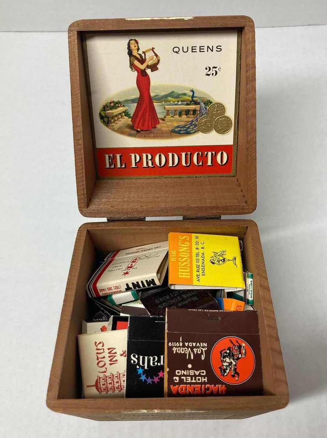 Photo 3 of VINTAGE EL PRODUCTO QUEENS CIGAR BOX W THEMED COLLECTION OF MATCHES